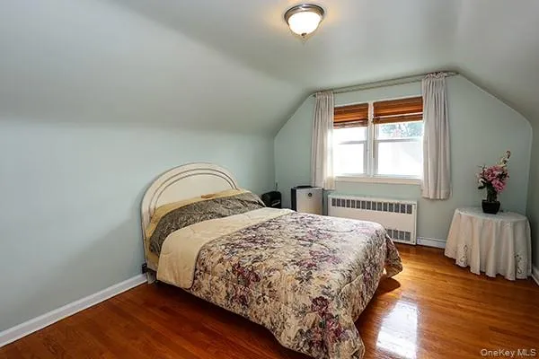 1408 Lowell Avenue, North Hempstead, NY, 4 Bedrooms Bedrooms, 7 Rooms Rooms,2 BathroomsBathrooms,Residential,For Rent,Lowell,0,1054859 1408 Lowell Avenue, North Hempstead, NY, 4 Bedrooms Bedrooms, 7 Rooms Rooms,2 BathroomsBathrooms,Residential,For Rent,Lowell,0,1054859