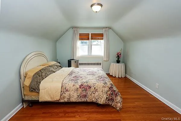 1408 Lowell Avenue, North Hempstead, NY, 4 Bedrooms Bedrooms, 7 Rooms Rooms,2 BathroomsBathrooms,Residential,For Rent,Lowell,0,1054859 1408 Lowell Avenue, North Hempstead, NY, 4 Bedrooms Bedrooms, 7 Rooms Rooms,2 BathroomsBathrooms,Residential,For Rent,Lowell,0,1054859
