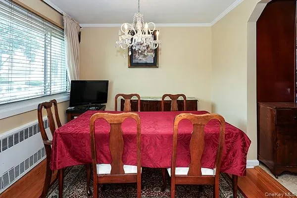 1408 Lowell Avenue, North Hempstead, NY, 4 Bedrooms Bedrooms, 7 Rooms Rooms,2 BathroomsBathrooms,Residential,For Rent,Lowell,0,1054859 1408 Lowell Avenue, North Hempstead, NY, 4 Bedrooms Bedrooms, 7 Rooms Rooms,2 BathroomsBathrooms,Residential,For Rent,Lowell,0,1054859