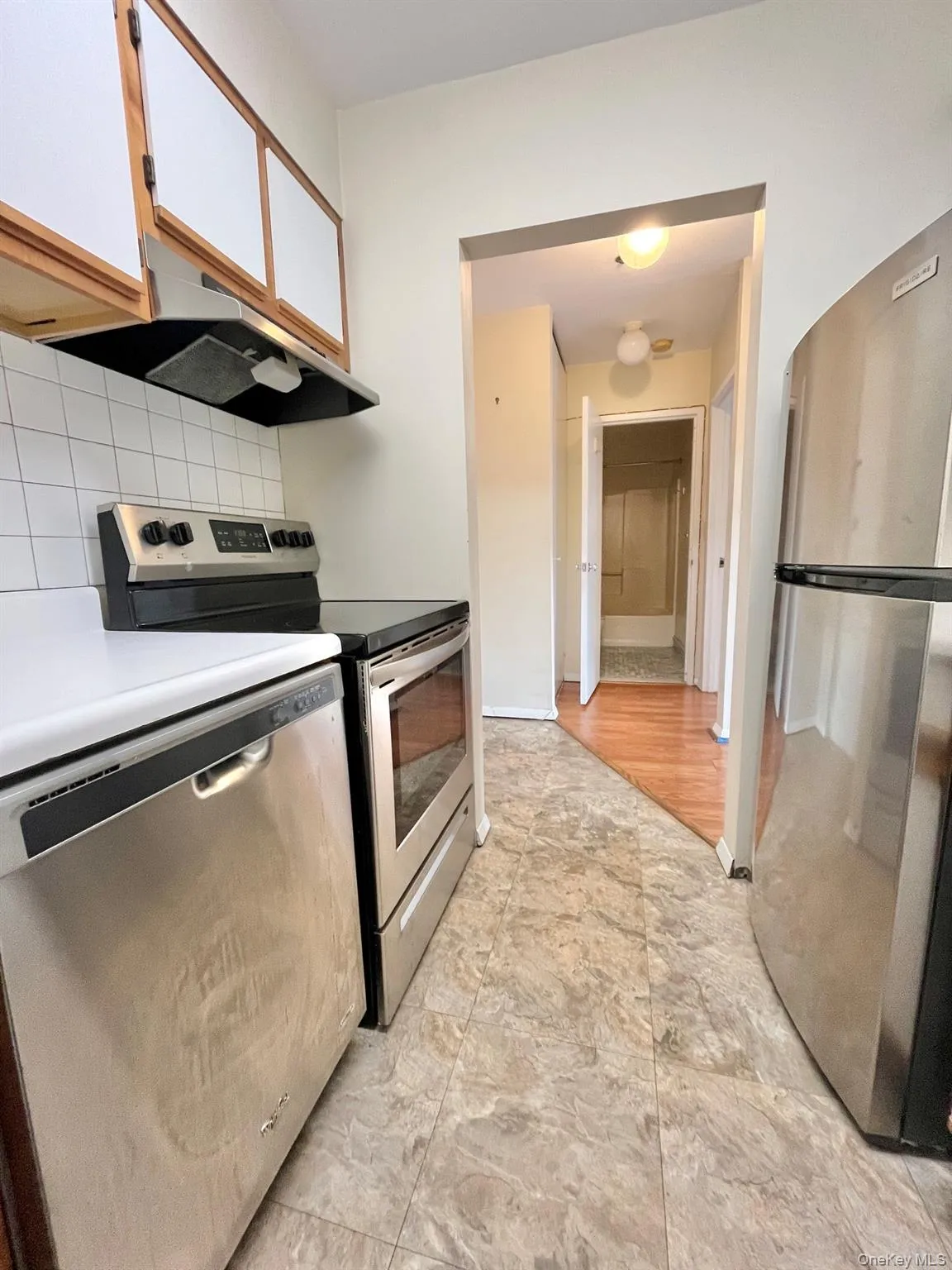 400 Mount Pleasant Avenue, Mamaroneck, NY, 1 Bedroom Bedrooms, 3 Room Rooms,1 BathroomBathrooms,Residential Lease,For Rent,Mount Pleasant,0,1054860 400 Mount Pleasant Avenue, Mamaroneck, NY, 1 Bedroom Bedrooms, 3 Room Rooms,1 BathroomBathrooms,Residential Lease,For Rent,Mount Pleasant,0,1054860