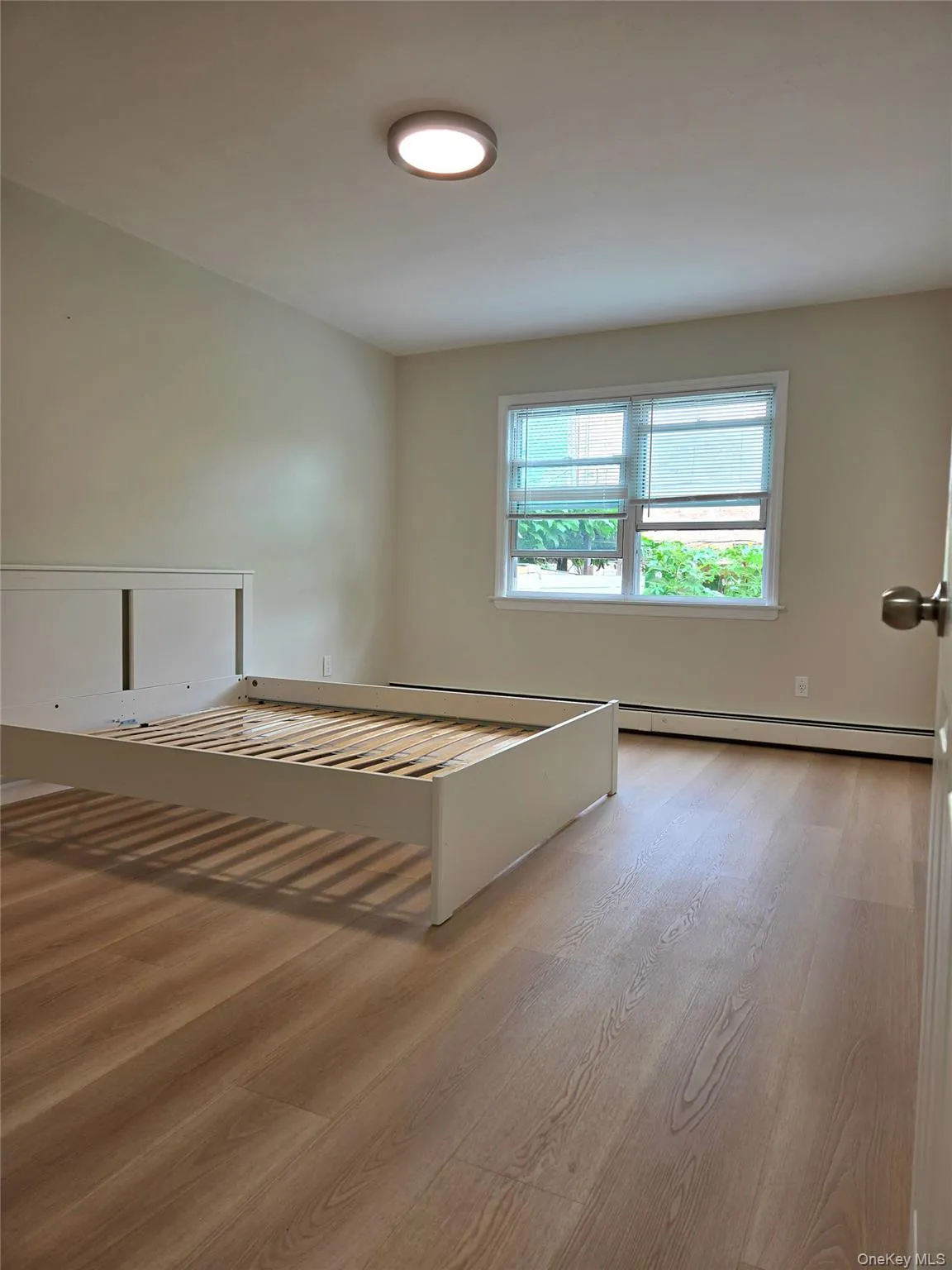 14903 Beech Avenue, New York, NY, 2 Bedrooms Bedrooms, 4 Rooms Rooms,1 BathroomBathrooms,Residential Lease,For Rent,Beech,0,1054864 14903 Beech Avenue, New York, NY, 2 Bedrooms Bedrooms, 4 Rooms Rooms,1 BathroomBathrooms,Residential Lease,For Rent,Beech,0,1054864