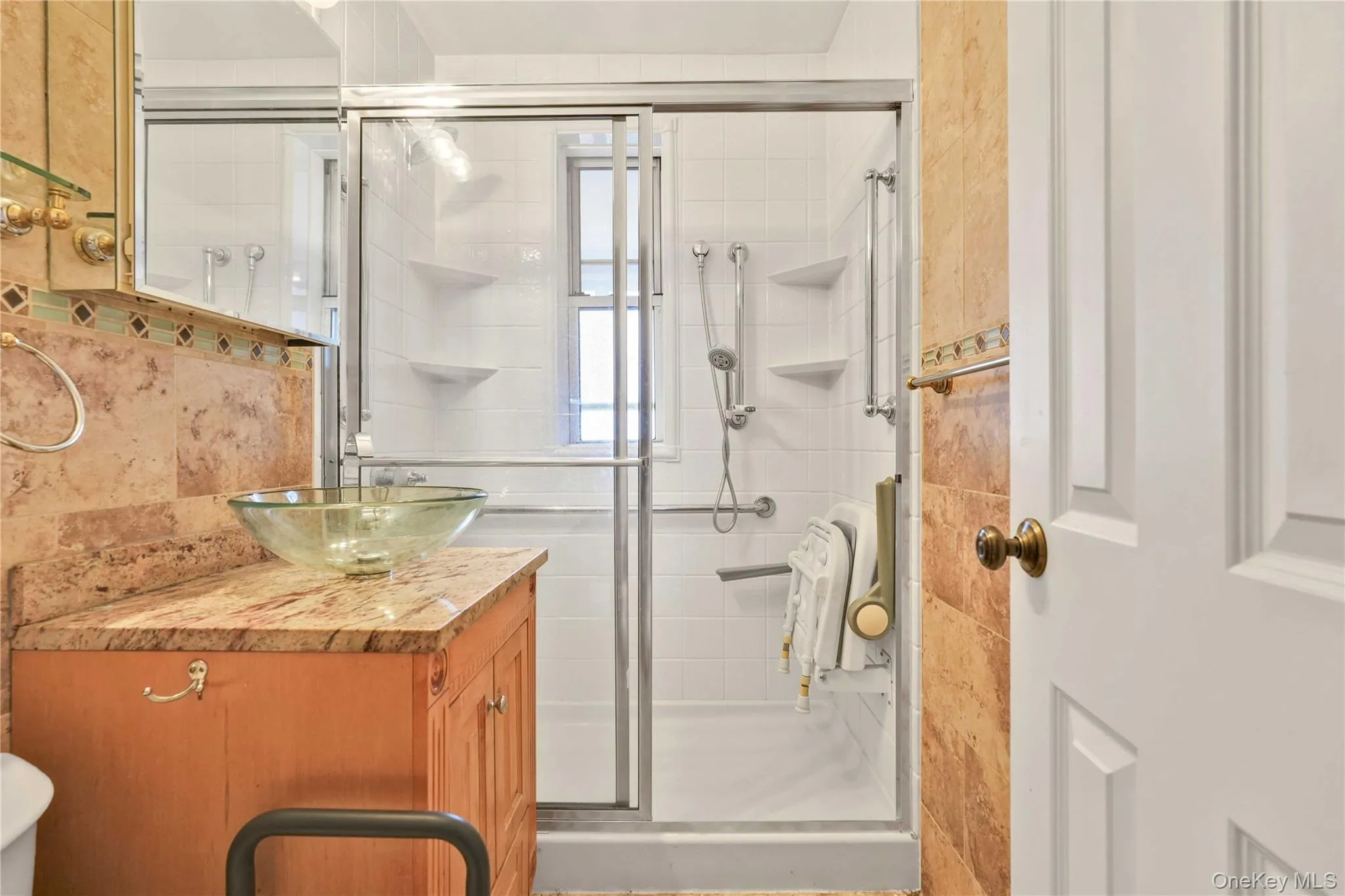 67-38 108th Street, New York, NY, 1 Bedroom Bedrooms, 3 Rooms Rooms,1 BathroomBathrooms,Residential,For Rent,108th,0,1054865 67-38 108th Street, New York, NY, 1 Bedroom Bedrooms, 3 Rooms Rooms,1 BathroomBathrooms,Residential,For Rent,108th,0,1054865