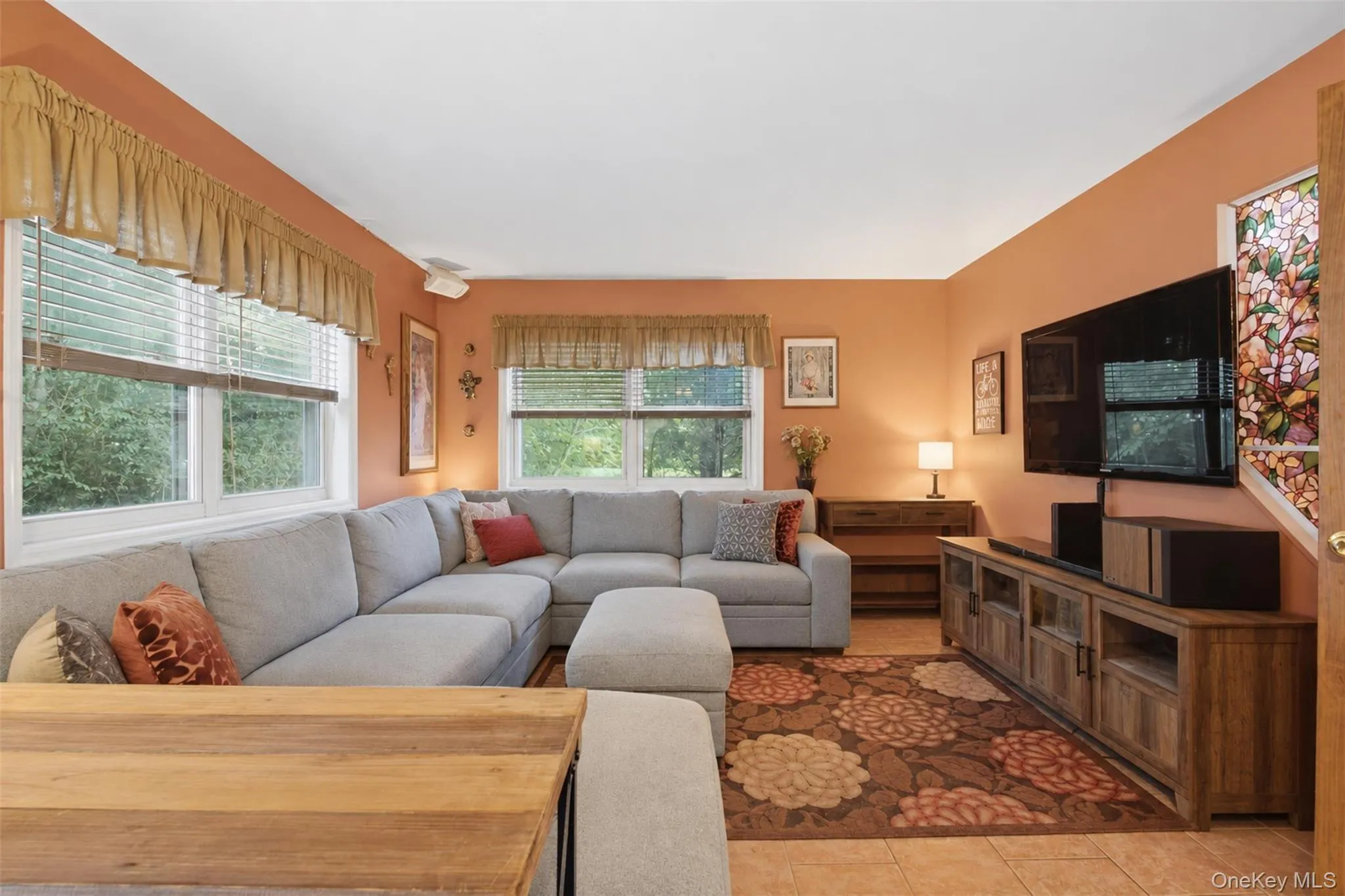 15 Aron Court, Ramapo, NY, 4 Bedrooms Bedrooms, 8 Rooms Rooms,3 BathroomsBathrooms,Residential,For Rent,Aron,0,1054869 15 Aron Court, Ramapo, NY, 4 Bedrooms Bedrooms, 8 Rooms Rooms,3 BathroomsBathrooms,Residential,For Rent,Aron,0,1054869