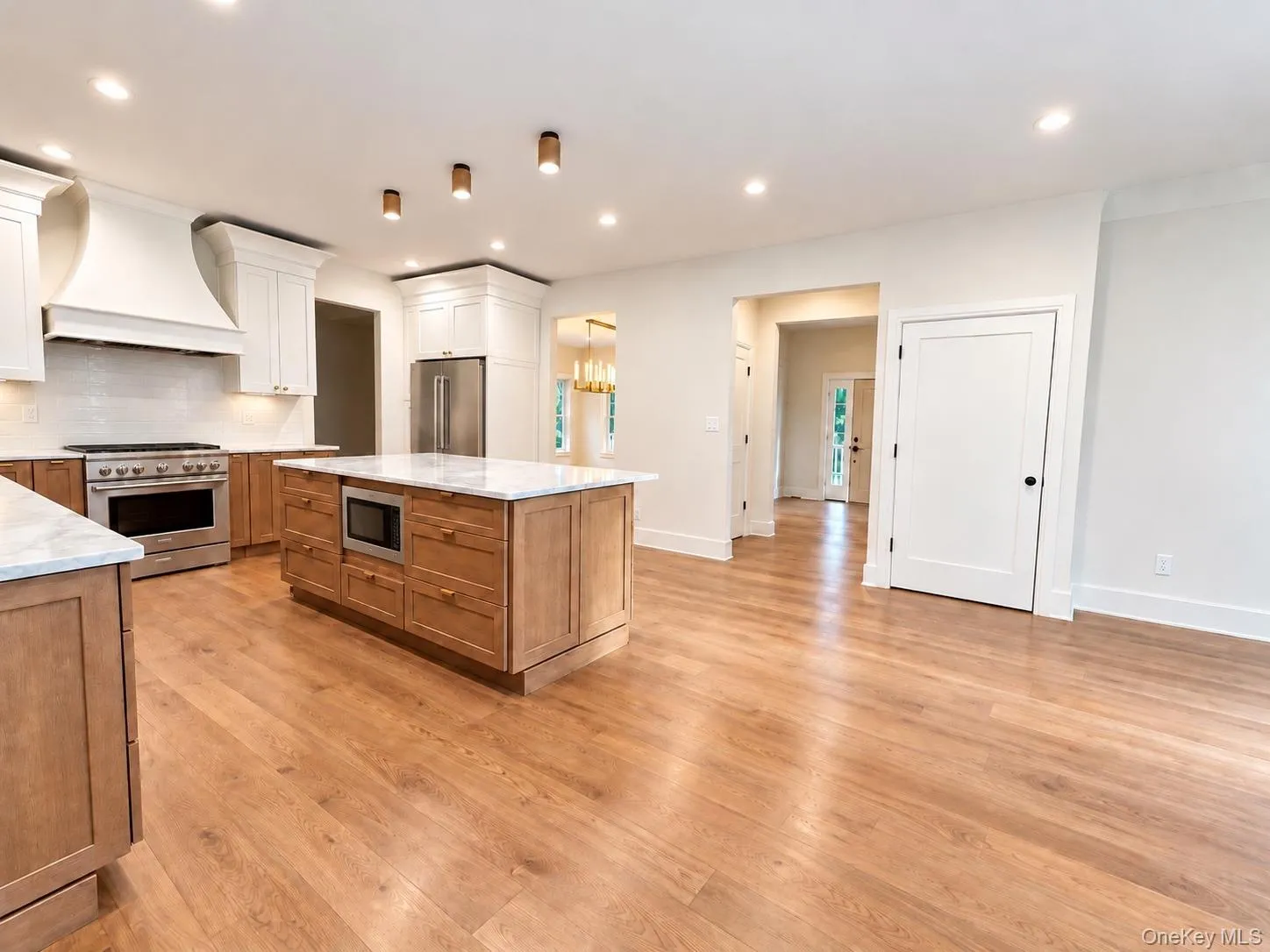 20 Overton Pass, Smithtown, NY, 4 Bedrooms Bedrooms, 13 Rooms Rooms,2 BathroomsBathrooms,Residential,For Rent,Overton,0,1054875 20 Overton Pass, Smithtown, NY, 4 Bedrooms Bedrooms, 13 Rooms Rooms,2 BathroomsBathrooms,Residential,For Rent,Overton,0,1054875