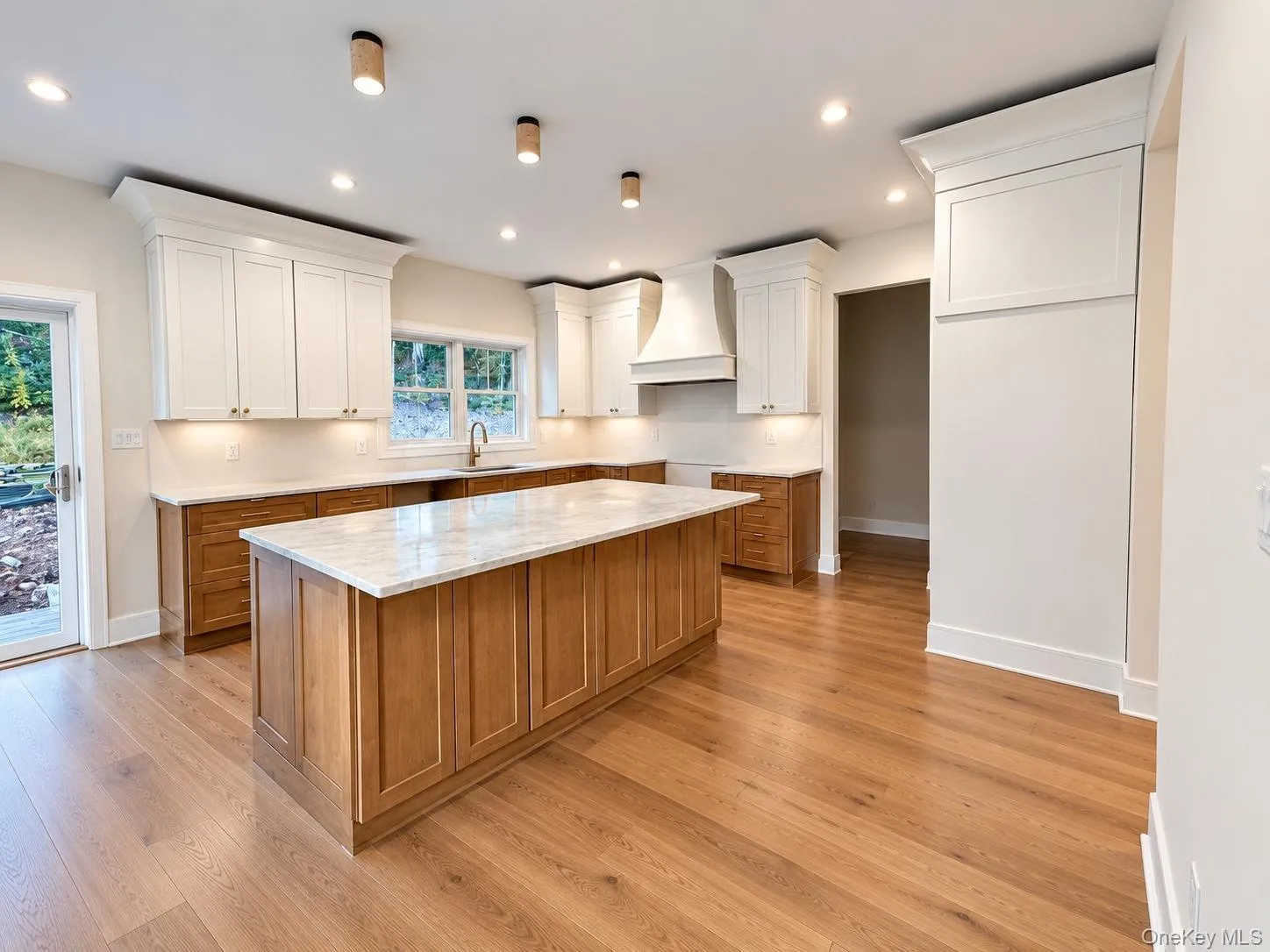 20 Overton Pass, Smithtown, NY, 4 Bedrooms Bedrooms, 13 Rooms Rooms,2 BathroomsBathrooms,Residential,For Rent,Overton,0,1054875 20 Overton Pass, Smithtown, NY, 4 Bedrooms Bedrooms, 13 Rooms Rooms,2 BathroomsBathrooms,Residential,For Rent,Overton,0,1054875