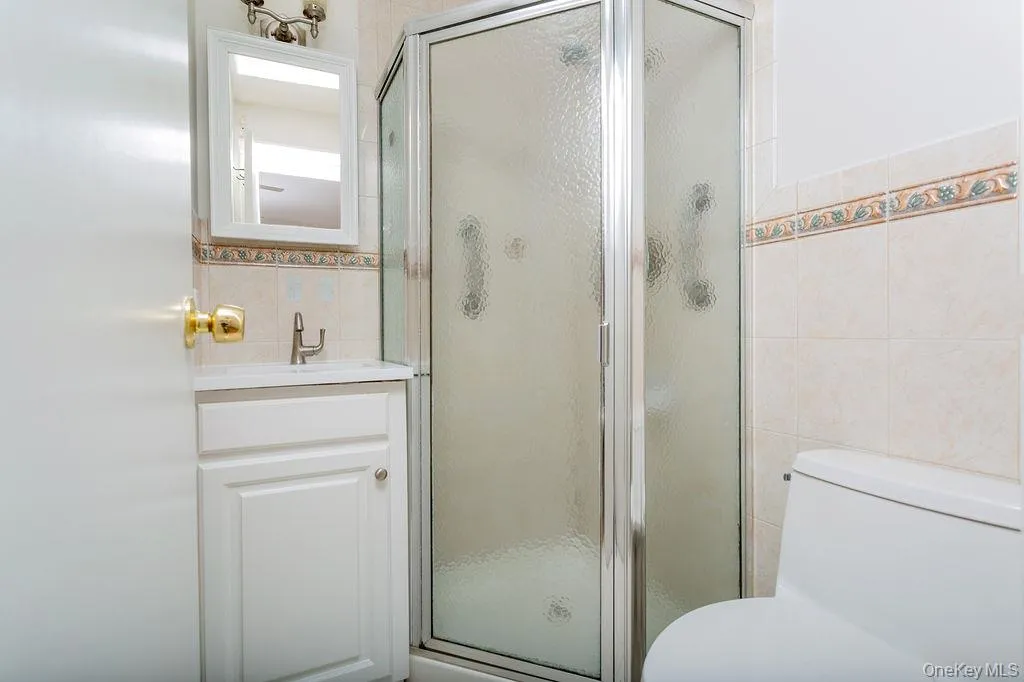 54 Hope Street, Stamford, CT, 2 Bedrooms Bedrooms, 4 Rooms Rooms,2 BathroomsBathrooms,Residential Lease,For Rent,Hope,0,1054878 54 Hope Street, Stamford, CT, 2 Bedrooms Bedrooms, 4 Rooms Rooms,2 BathroomsBathrooms,Residential Lease,For Rent,Hope,0,1054878
