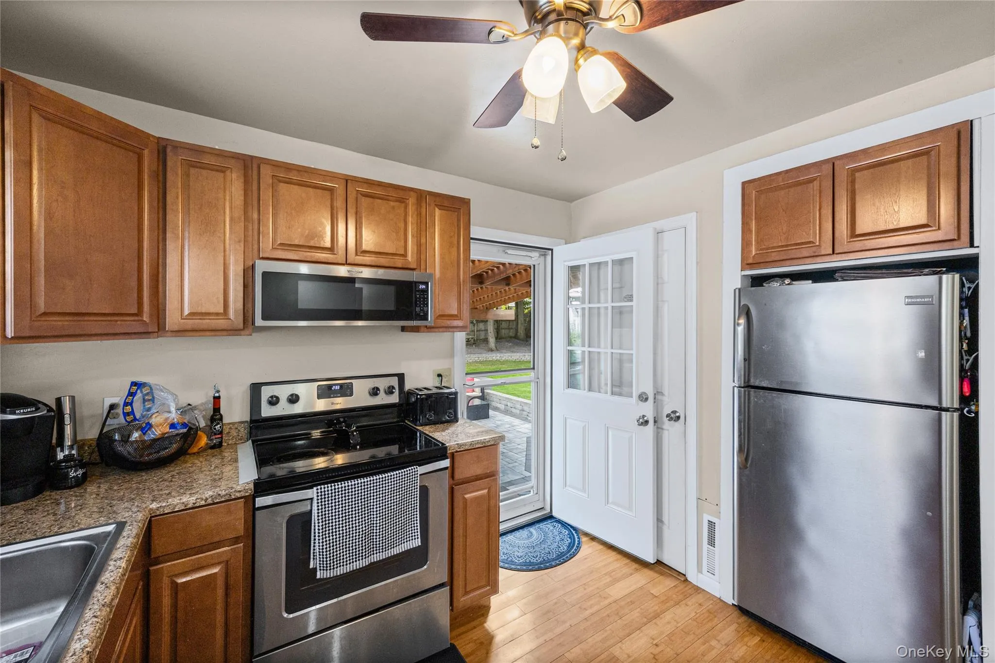 294 Deer Road, Islip, NY, 2 Bedrooms Bedrooms, 5 Rooms Rooms,1 BathroomBathrooms,Residential,For Rent,Deer,0,1054885 294 Deer Road, Islip, NY, 2 Bedrooms Bedrooms, 5 Rooms Rooms,1 BathroomBathrooms,Residential,For Rent,Deer,0,1054885