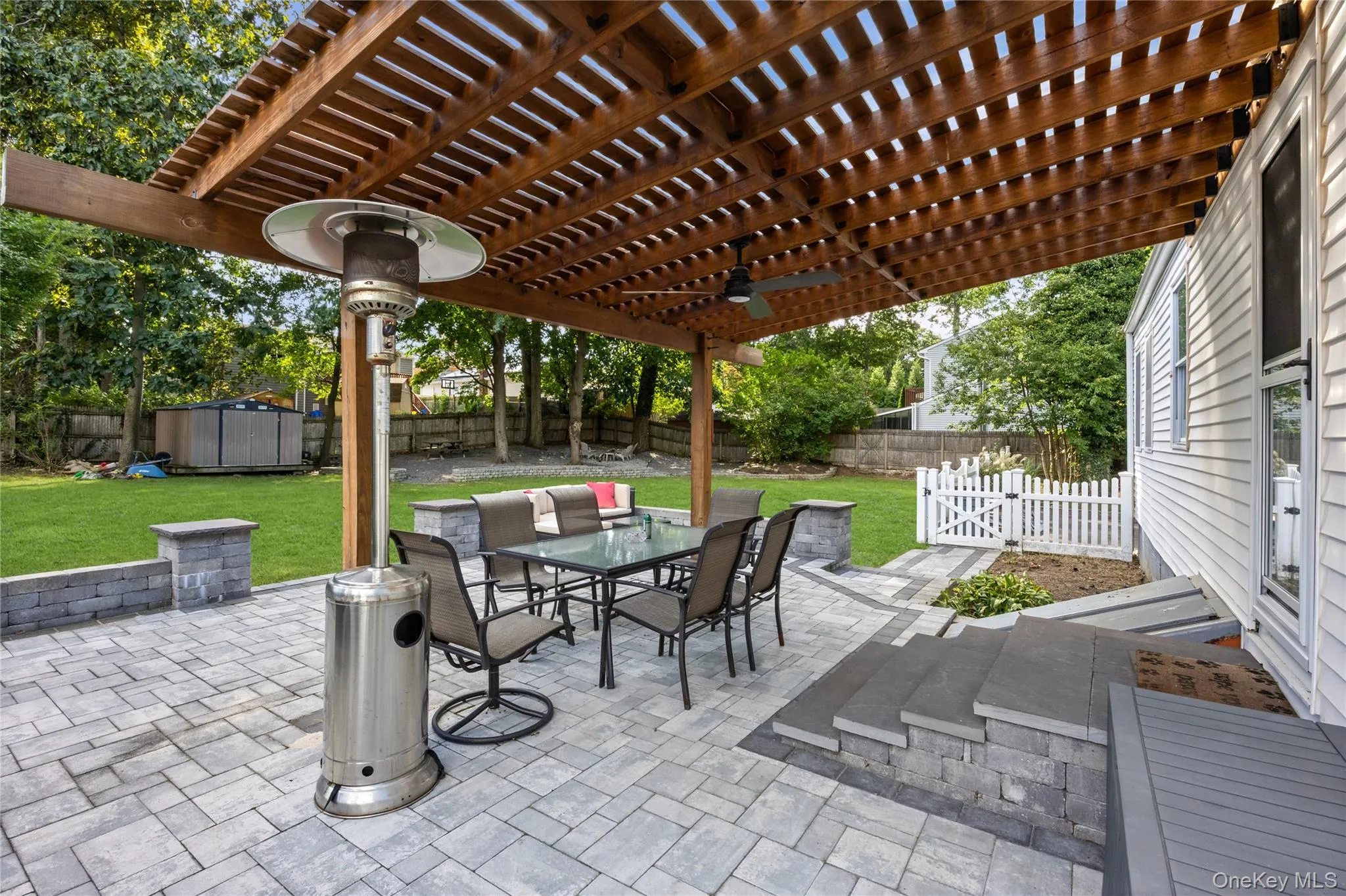 294 Deer Road, Islip, NY, 2 Bedrooms Bedrooms, 5 Rooms Rooms,1 BathroomBathrooms,Residential,For Rent,Deer,0,1054885 294 Deer Road, Islip, NY, 2 Bedrooms Bedrooms, 5 Rooms Rooms,1 BathroomBathrooms,Residential,For Rent,Deer,0,1054885