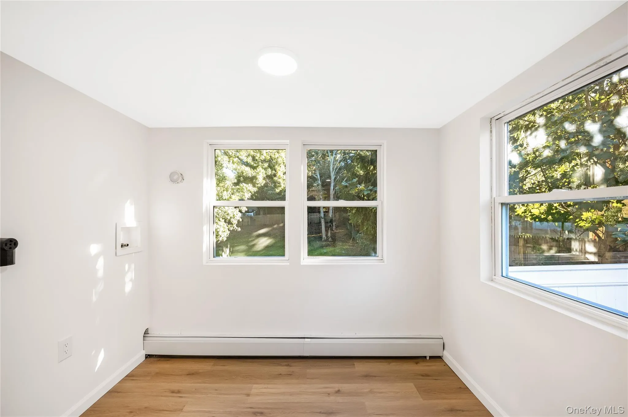 52 Rexmere Avenue, Brookhaven, NY, 4 Bedrooms Bedrooms, 8 Rooms Rooms,3 BathroomsBathrooms,Residential,For Rent,Rexmere,0,1054892 52 Rexmere Avenue, Brookhaven, NY, 4 Bedrooms Bedrooms, 8 Rooms Rooms,3 BathroomsBathrooms,Residential,For Rent,Rexmere,0,1054892