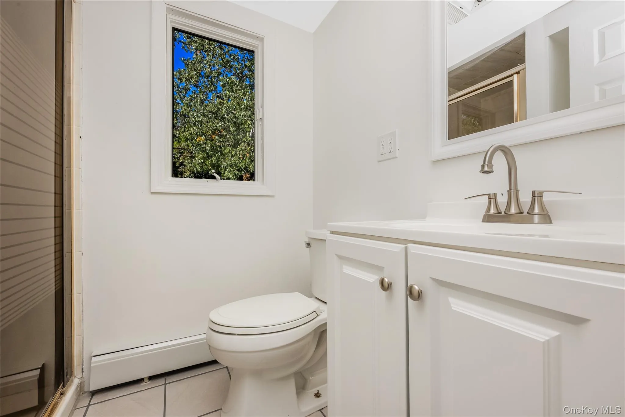 52 Rexmere Avenue, Brookhaven, NY, 4 Bedrooms Bedrooms, 8 Rooms Rooms,3 BathroomsBathrooms,Residential,For Rent,Rexmere,0,1054892 52 Rexmere Avenue, Brookhaven, NY, 4 Bedrooms Bedrooms, 8 Rooms Rooms,3 BathroomsBathrooms,Residential,For Rent,Rexmere,0,1054892