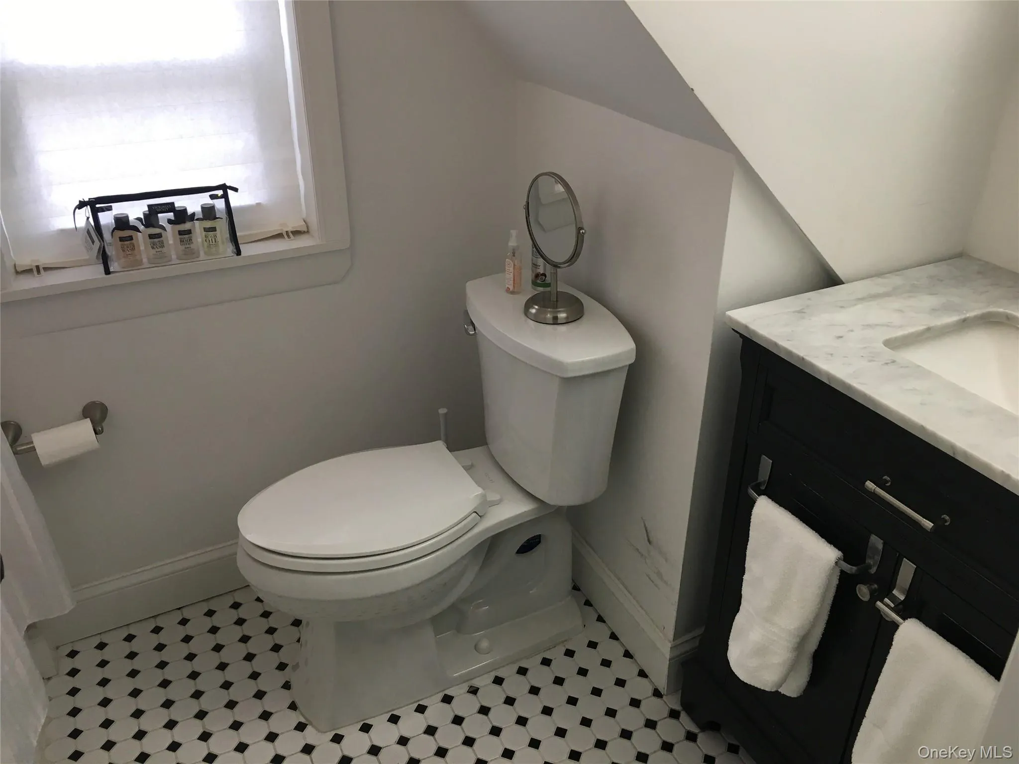 7 1st Avenue, Hempstead, NY, 3 Bedrooms Bedrooms, 7 Rooms Rooms,2 BathroomsBathrooms,Residential Lease,For Rent,1st,0,1054893 7 1st Avenue, Hempstead, NY, 3 Bedrooms Bedrooms, 7 Rooms Rooms,2 BathroomsBathrooms,Residential Lease,For Rent,1st,0,1054893
