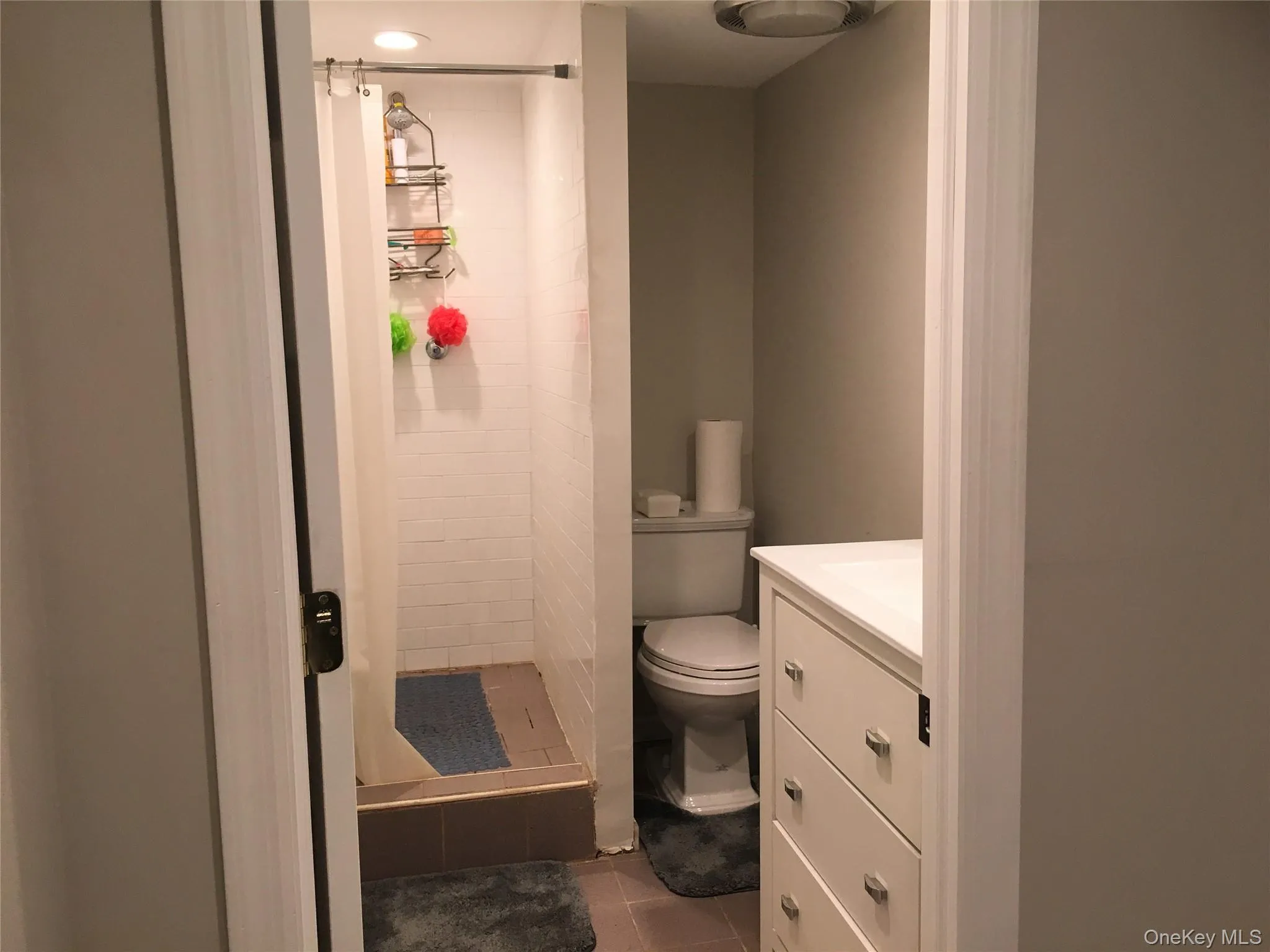 7 1st Avenue, Hempstead, NY, 3 Bedrooms Bedrooms, 7 Rooms Rooms,2 BathroomsBathrooms,Residential Lease,For Rent,1st,0,1054893 7 1st Avenue, Hempstead, NY, 3 Bedrooms Bedrooms, 7 Rooms Rooms,2 BathroomsBathrooms,Residential Lease,For Rent,1st,0,1054893