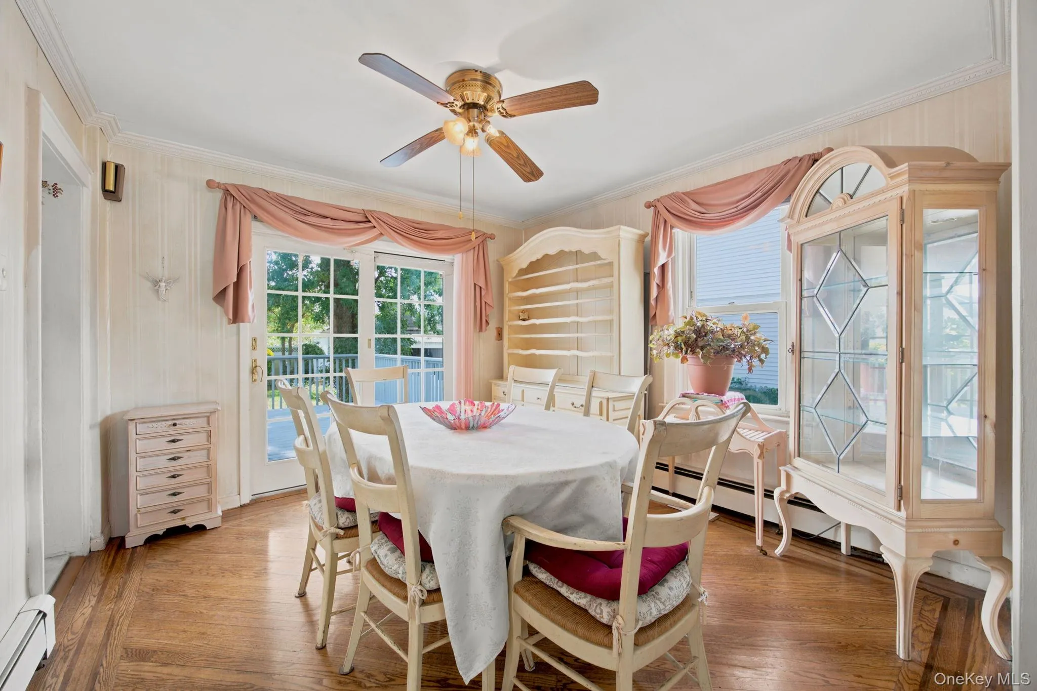 27 South Drive, Hempstead, NY, 3 Bedrooms Bedrooms, 6 Rooms Rooms,1 BathroomBathrooms,Residential,For Rent,South,0,1054894 27 South Drive, Hempstead, NY, 3 Bedrooms Bedrooms, 6 Rooms Rooms,1 BathroomBathrooms,Residential,For Rent,South,0,1054894