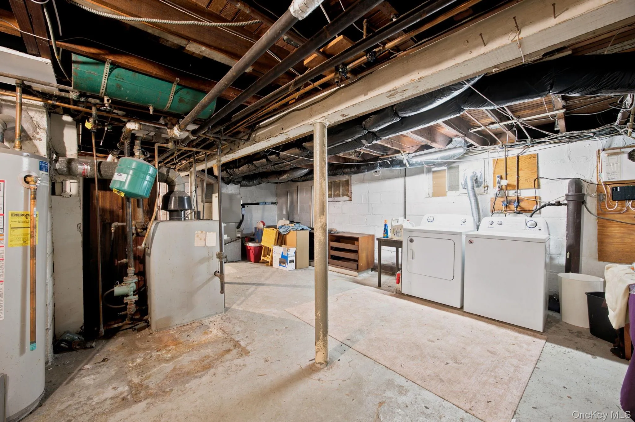 27 South Drive, Hempstead, NY, 3 Bedrooms Bedrooms, 6 Rooms Rooms,1 BathroomBathrooms,Residential,For Rent,South,0,1054894 27 South Drive, Hempstead, NY, 3 Bedrooms Bedrooms, 6 Rooms Rooms,1 BathroomBathrooms,Residential,For Rent,South,0,1054894