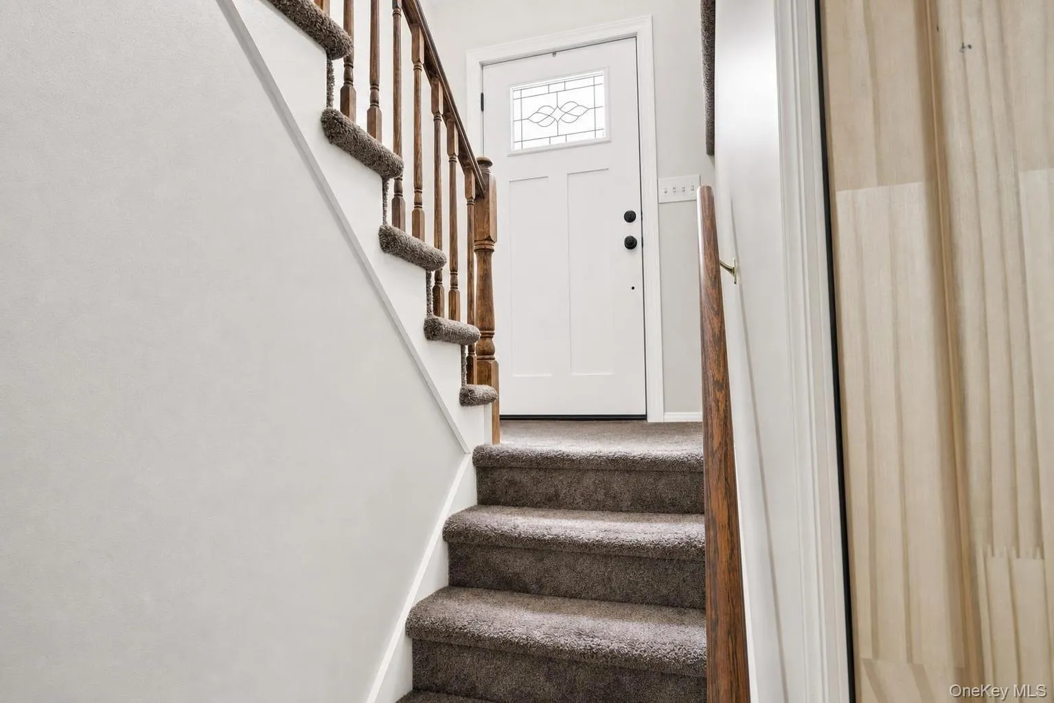 22 Hill View Drive, New Windsor, NY, 5 Bedrooms Bedrooms, 10 Rooms Rooms,2 BathroomsBathrooms,Residential,For Rent,Hill View,0,1054896 22 Hill View Drive, New Windsor, NY, 5 Bedrooms Bedrooms, 10 Rooms Rooms,2 BathroomsBathrooms,Residential,For Rent,Hill View,0,1054896