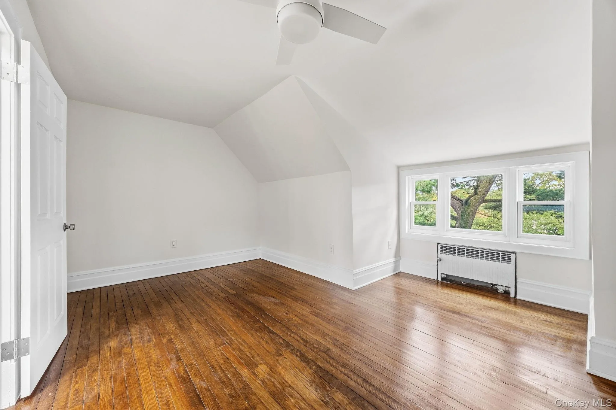 180-24 Grand Central Parkway, New York, NY, 7 Bedrooms Bedrooms, 13 Rooms Rooms,4 BathroomsBathrooms,Residential,For Rent,Grand Central,0,1054897 180-24 Grand Central Parkway, New York, NY, 7 Bedrooms Bedrooms, 13 Rooms Rooms,4 BathroomsBathrooms,Residential,For Rent,Grand Central,0,1054897