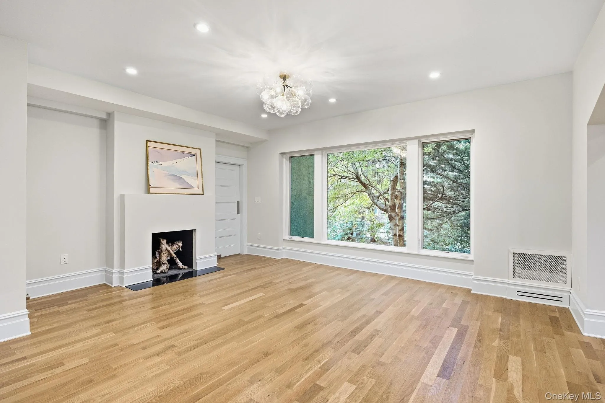 180-24 Grand Central Parkway, New York, NY, 7 Bedrooms Bedrooms, 13 Rooms Rooms,4 BathroomsBathrooms,Residential,For Rent,Grand Central,0,1054897 180-24 Grand Central Parkway, New York, NY, 7 Bedrooms Bedrooms, 13 Rooms Rooms,4 BathroomsBathrooms,Residential,For Rent,Grand Central,0,1054897