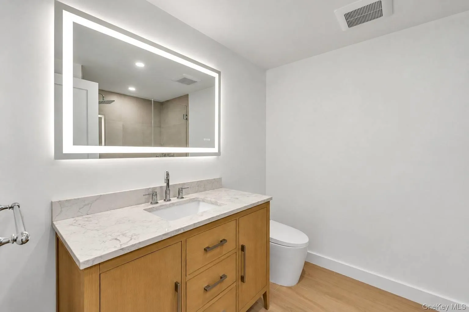 2 Tuckahoe Road, Southampton, NY, 4 Bedroom Bedrooms, 10 Room Rooms,3 BathroomBathrooms,Residential Lease,For Rent,Tuckahoe,0,1054901 2 Tuckahoe Road, Southampton, NY, 4 Bedroom Bedrooms, 10 Room Rooms,3 BathroomBathrooms,Residential Lease,For Rent,Tuckahoe,0,1054901