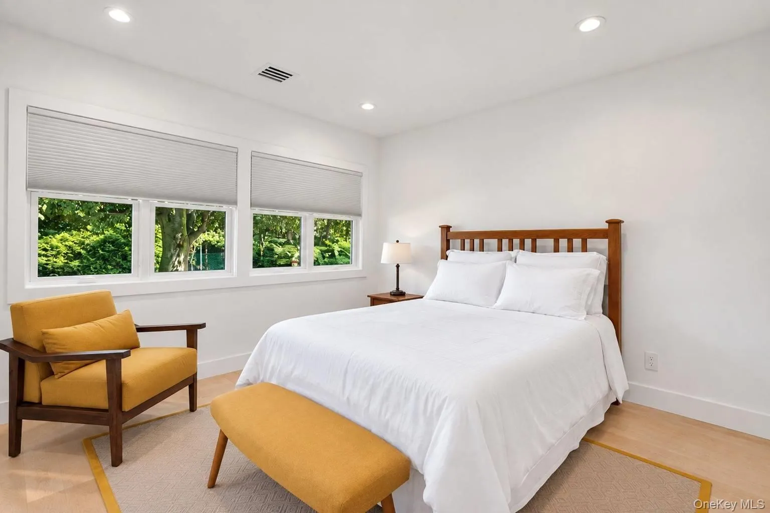 2nd Bedroom 2nd Bedroom