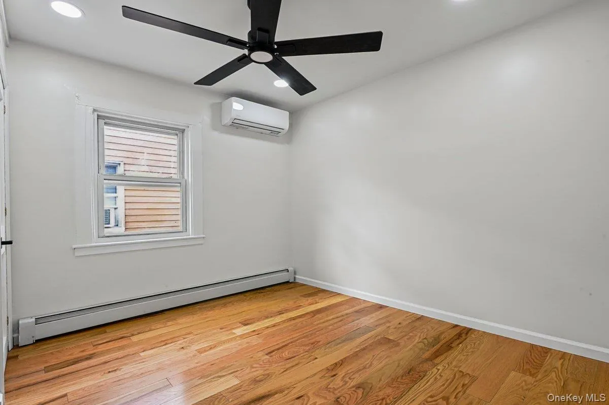 5433 44th Street, New York, NY, 4 Bedrooms Bedrooms, 10 Rooms Rooms,3 BathroomsBathrooms,Residential,For Rent,44th,0,1054902 5433 44th Street, New York, NY, 4 Bedrooms Bedrooms, 10 Rooms Rooms,3 BathroomsBathrooms,Residential,For Rent,44th,0,1054902