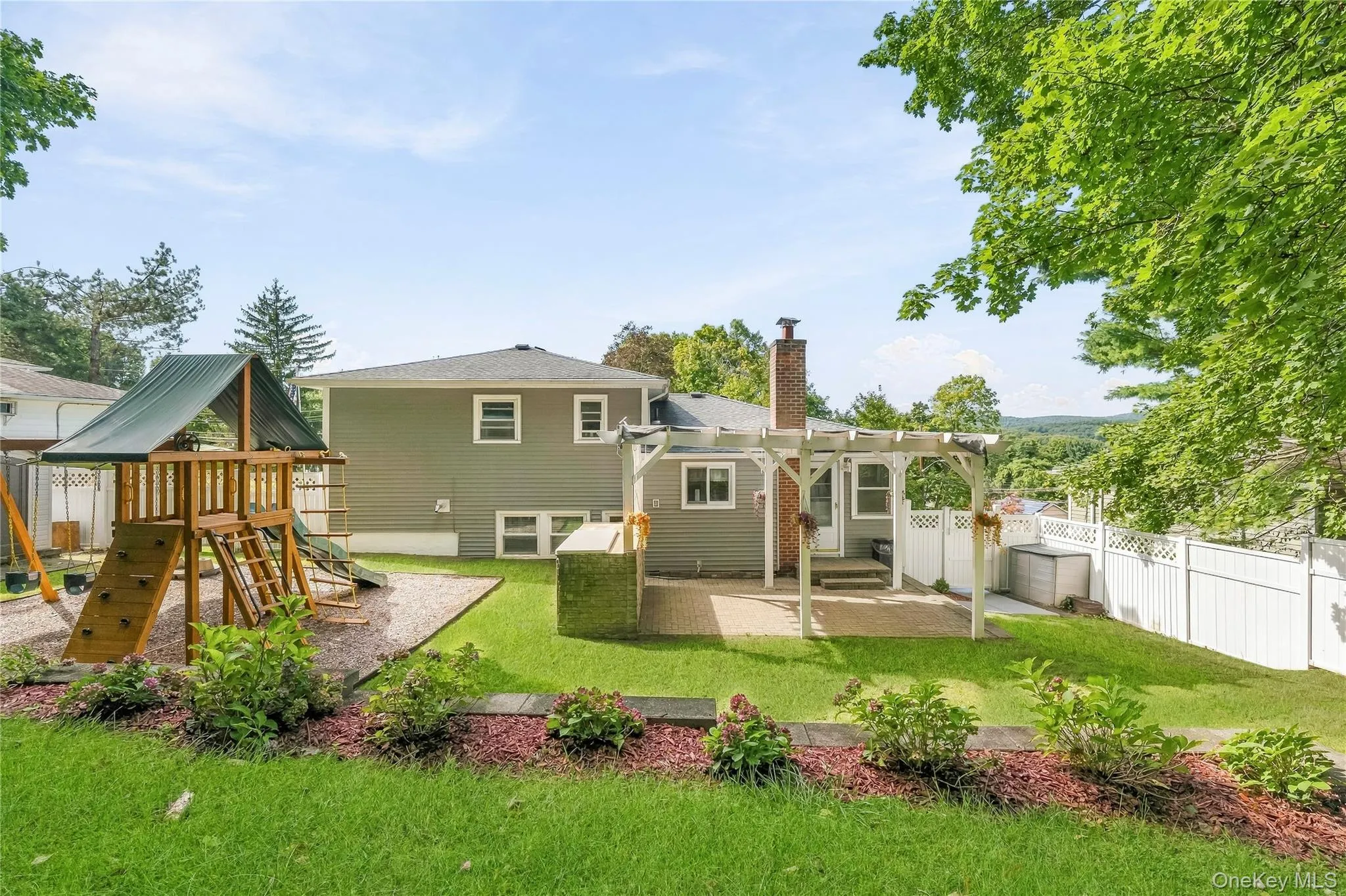 3 Buena Vista Avenue, Peekskill, NY, 3 Bedrooms Bedrooms, 7 Rooms Rooms,1 BathroomBathrooms,Residential,For Rent,Buena Vista,0,1054905 3 Buena Vista Avenue, Peekskill, NY, 3 Bedrooms Bedrooms, 7 Rooms Rooms,1 BathroomBathrooms,Residential,For Rent,Buena Vista,0,1054905