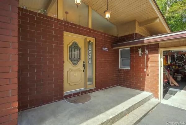 51 Leslie Road, Newburgh (town), NY, 3 Bedrooms Bedrooms, 13 Rooms Rooms,3 BathroomsBathrooms,Residential,For Rent,Leslie,0,1054908 51 Leslie Road, Newburgh (town), NY, 3 Bedrooms Bedrooms, 13 Rooms Rooms,3 BathroomsBathrooms,Residential,For Rent,Leslie,0,1054908