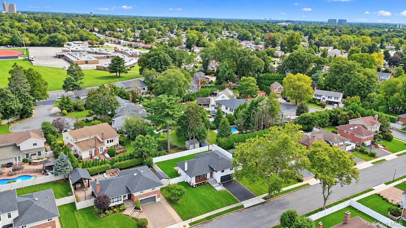 2056 Stratford Drive, Hempstead, NY, 3 Bedrooms Bedrooms, 6 Rooms Rooms,2 BathroomsBathrooms,Residential,For Rent,Stratford,0,1054910 2056 Stratford Drive, Hempstead, NY, 3 Bedrooms Bedrooms, 6 Rooms Rooms,2 BathroomsBathrooms,Residential,For Rent,Stratford,0,1054910