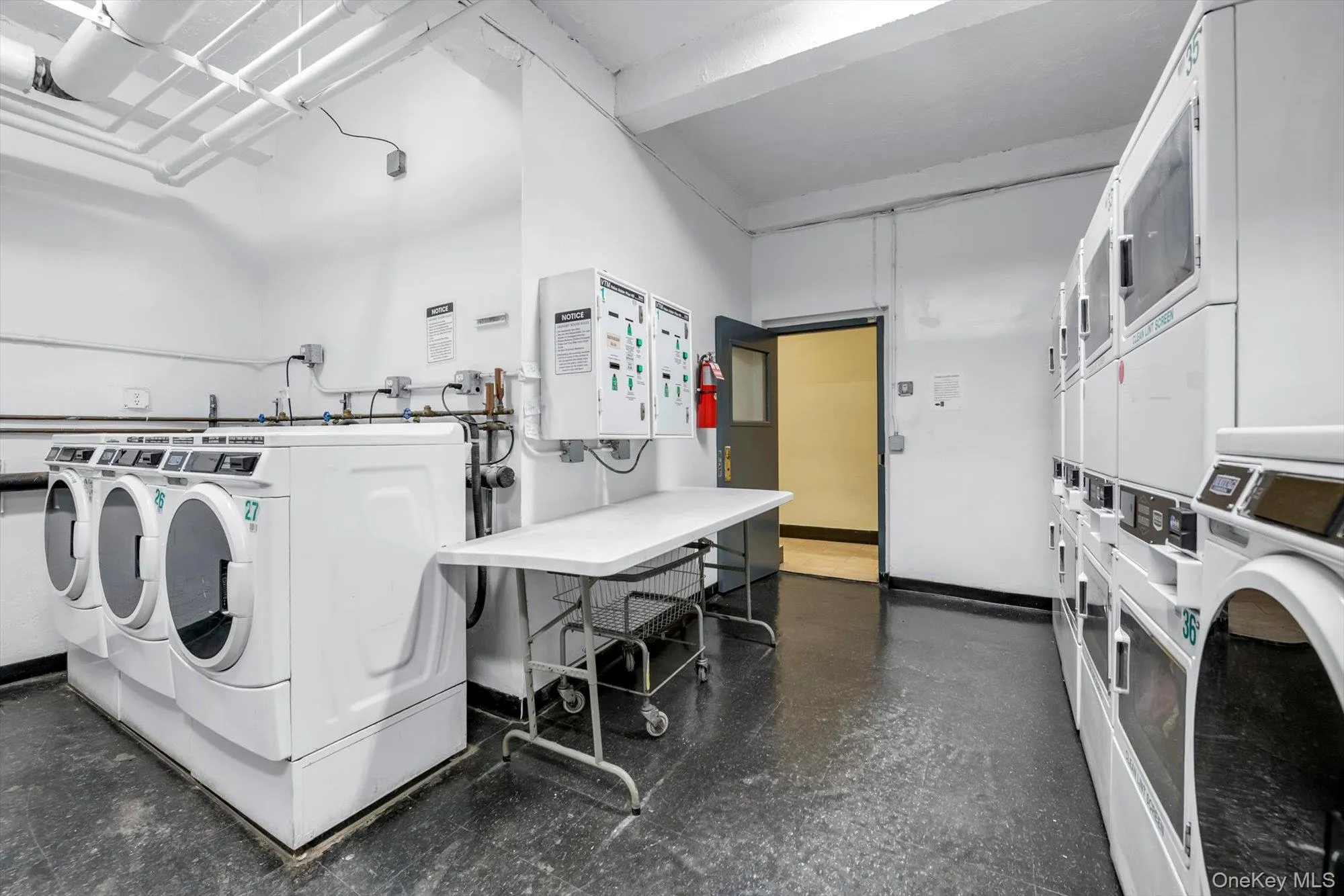 63-09 108 Street, New York, NY, 2 Rooms Rooms,1 BathroomBathrooms,Residential,For Rent,108,0,1054913 63-09 108 Street, New York, NY, 2 Rooms Rooms,1 BathroomBathrooms,Residential,For Rent,108,0,1054913