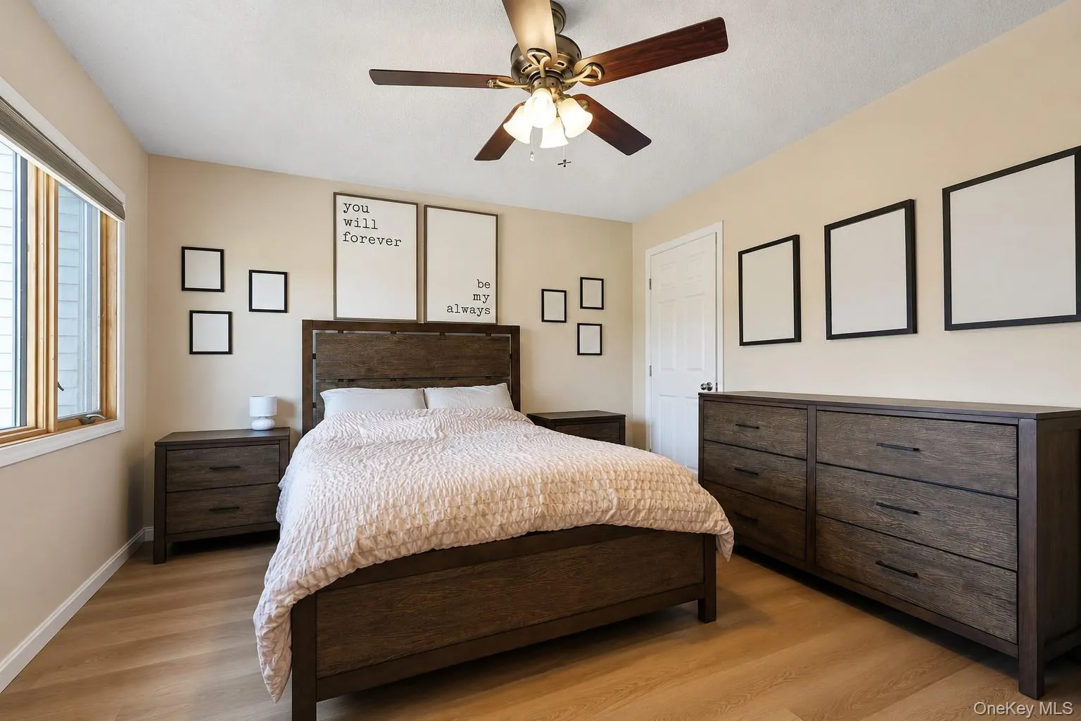 30 Hemlock Court, New York, NY, 3 Bedrooms Bedrooms, 6 Rooms Rooms,1 BathroomBathrooms,Residential,For Rent,Hemlock,0,1054914 30 Hemlock Court, New York, NY, 3 Bedrooms Bedrooms, 6 Rooms Rooms,1 BathroomBathrooms,Residential,For Rent,Hemlock,0,1054914