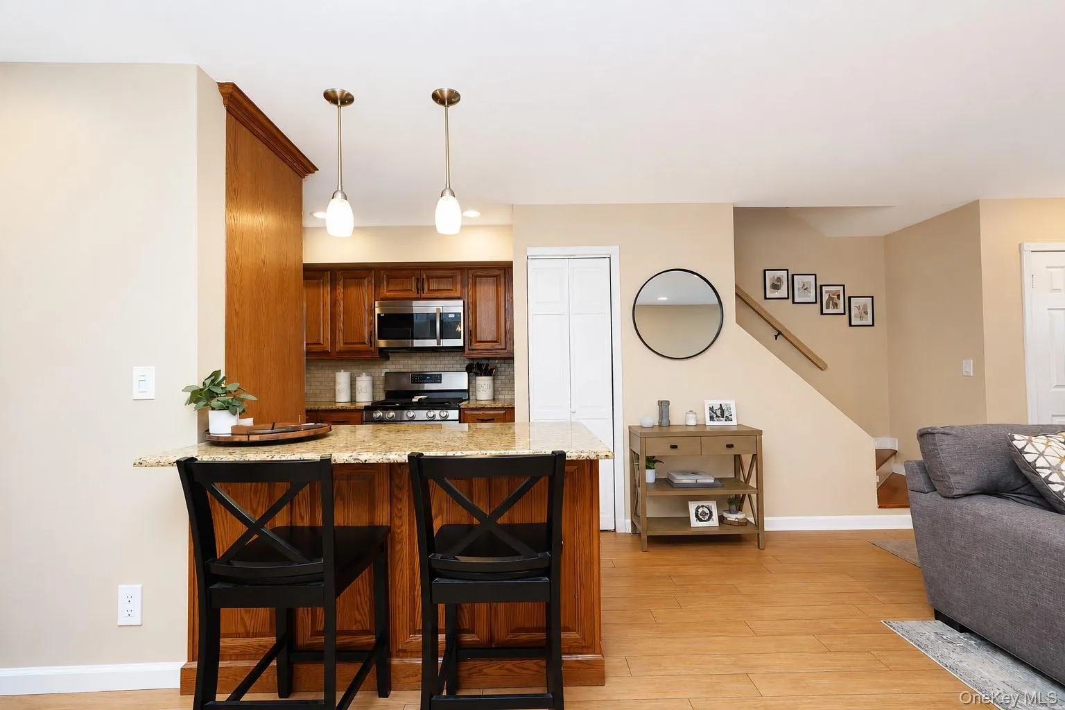 30 Hemlock Court, New York, NY, 3 Bedrooms Bedrooms, 6 Rooms Rooms,1 BathroomBathrooms,Residential,For Rent,Hemlock,0,1054914 30 Hemlock Court, New York, NY, 3 Bedrooms Bedrooms, 6 Rooms Rooms,1 BathroomBathrooms,Residential,For Rent,Hemlock,0,1054914