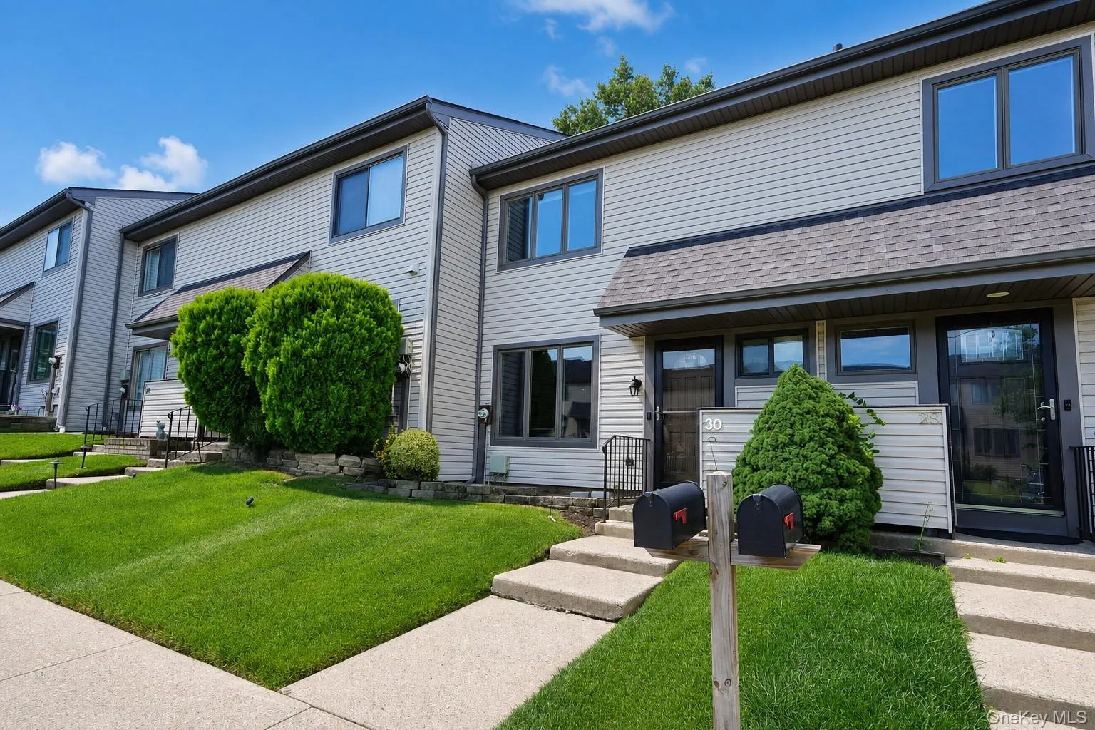 30 Hemlock Court, New York, NY, 3 Bedrooms Bedrooms, 6 Rooms Rooms,1 BathroomBathrooms,Residential,For Rent,Hemlock,0,1054914 30 Hemlock Court, New York, NY, 3 Bedrooms Bedrooms, 6 Rooms Rooms,1 BathroomBathrooms,Residential,For Rent,Hemlock,0,1054914