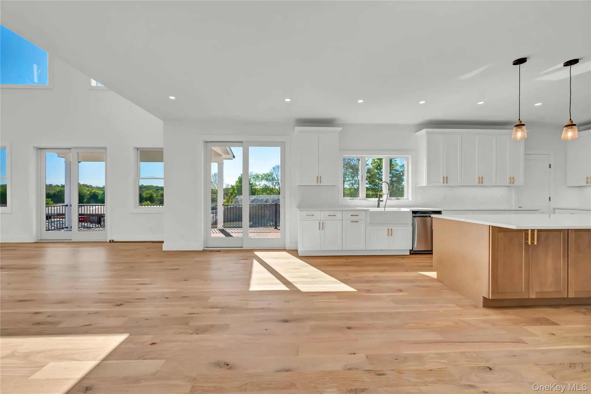 71 Abu Mousa Drive, La Grange, NY, 4 Bedrooms Bedrooms, 10 Rooms Rooms,3 BathroomsBathrooms,Residential,For Rent,Abu Mousa,0,1054923 71 Abu Mousa Drive, La Grange, NY, 4 Bedrooms Bedrooms, 10 Rooms Rooms,3 BathroomsBathrooms,Residential,For Rent,Abu Mousa,0,1054923