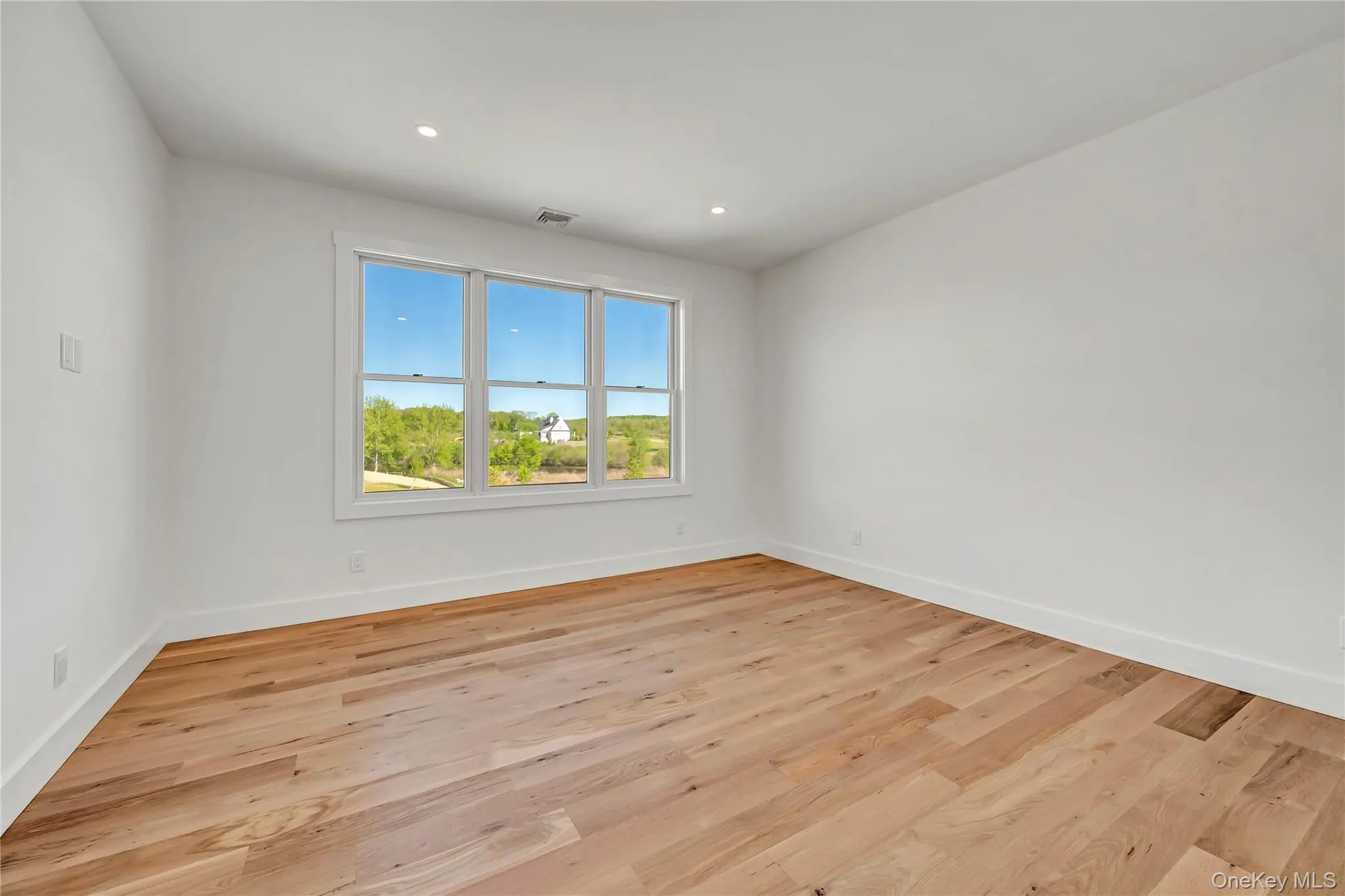71 Abu Mousa Drive, La Grange, NY, 4 Bedrooms Bedrooms, 10 Rooms Rooms,3 BathroomsBathrooms,Residential,For Rent,Abu Mousa,0,1054923 71 Abu Mousa Drive, La Grange, NY, 4 Bedrooms Bedrooms, 10 Rooms Rooms,3 BathroomsBathrooms,Residential,For Rent,Abu Mousa,0,1054923