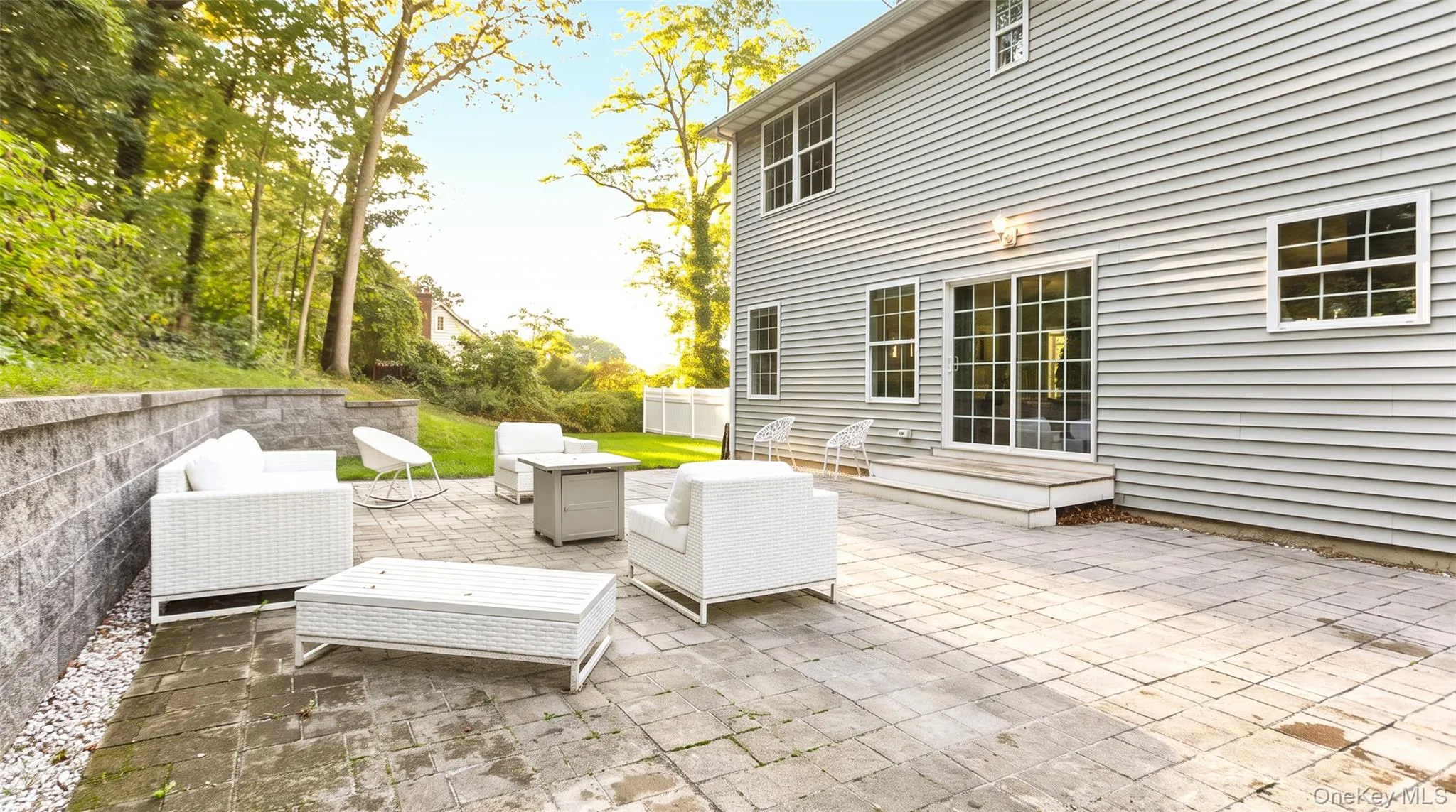24 Belmont Road, Brookhaven, NY, 3 Bedrooms Bedrooms, 8 Rooms Rooms,2 BathroomsBathrooms,Residential,For Rent,Belmont,0,1054924 24 Belmont Road, Brookhaven, NY, 3 Bedrooms Bedrooms, 8 Rooms Rooms,2 BathroomsBathrooms,Residential,For Rent,Belmont,0,1054924