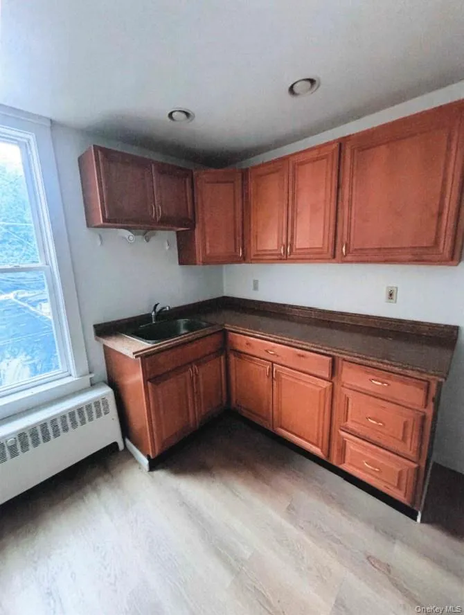 457 Main St, Beacon, NY, 1 Bedroom Bedrooms, 2 Room Rooms,1 BathroomBathrooms,Residential Lease,For Rent,Main St,0,1054925 457 Main St, Beacon, NY, 1 Bedroom Bedrooms, 2 Room Rooms,1 BathroomBathrooms,Residential Lease,For Rent,Main St,0,1054925