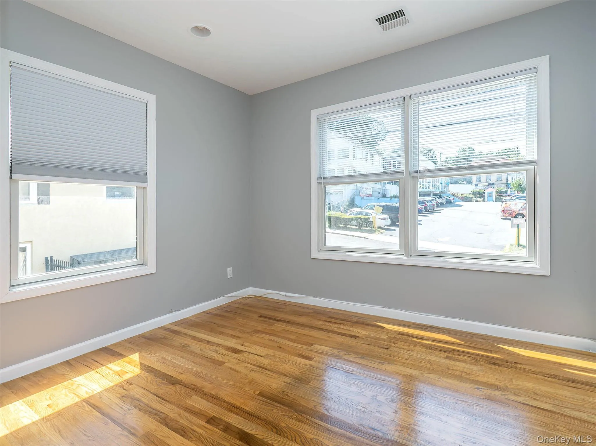 11 Shore Road, North Hempstead, NY, 2 Bedrooms Bedrooms, 4 Rooms Rooms,1 BathroomBathrooms,Residential Lease,For Rent,Shore,0,1054928 11 Shore Road, North Hempstead, NY, 2 Bedrooms Bedrooms, 4 Rooms Rooms,1 BathroomBathrooms,Residential Lease,For Rent,Shore,0,1054928