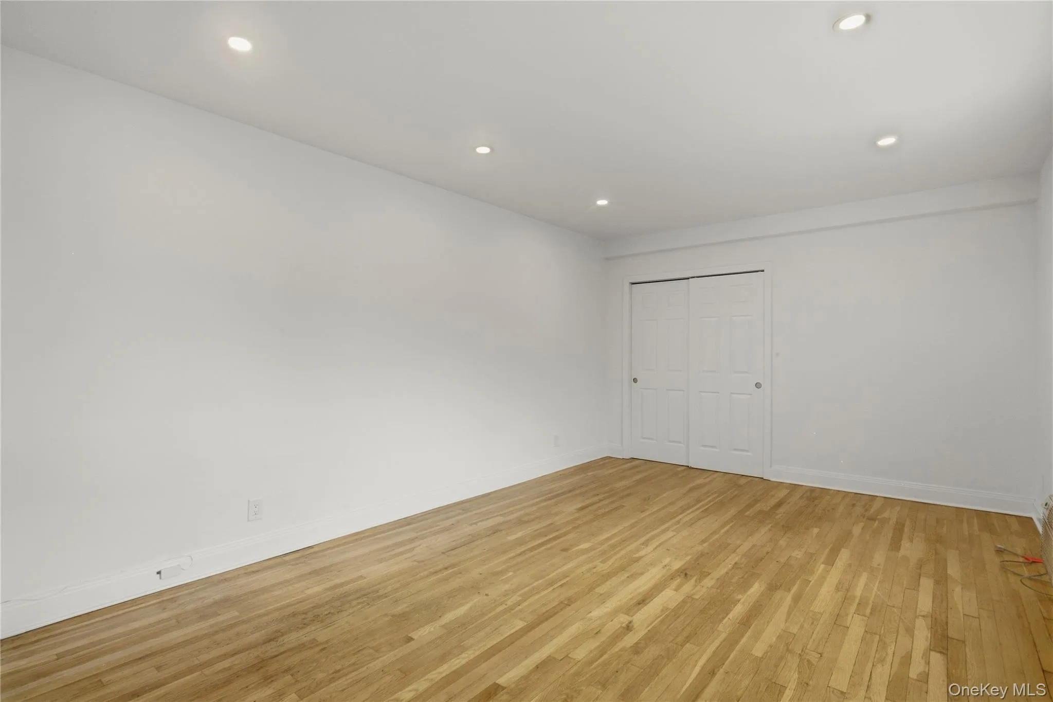 575 Bronx River Road, Yonkers, NY, 2 Rooms Rooms,1 BathroomBathrooms,Residential,For Rent,Bronx River,0,1054935 575 Bronx River Road, Yonkers, NY, 2 Rooms Rooms,1 BathroomBathrooms,Residential,For Rent,Bronx River,0,1054935