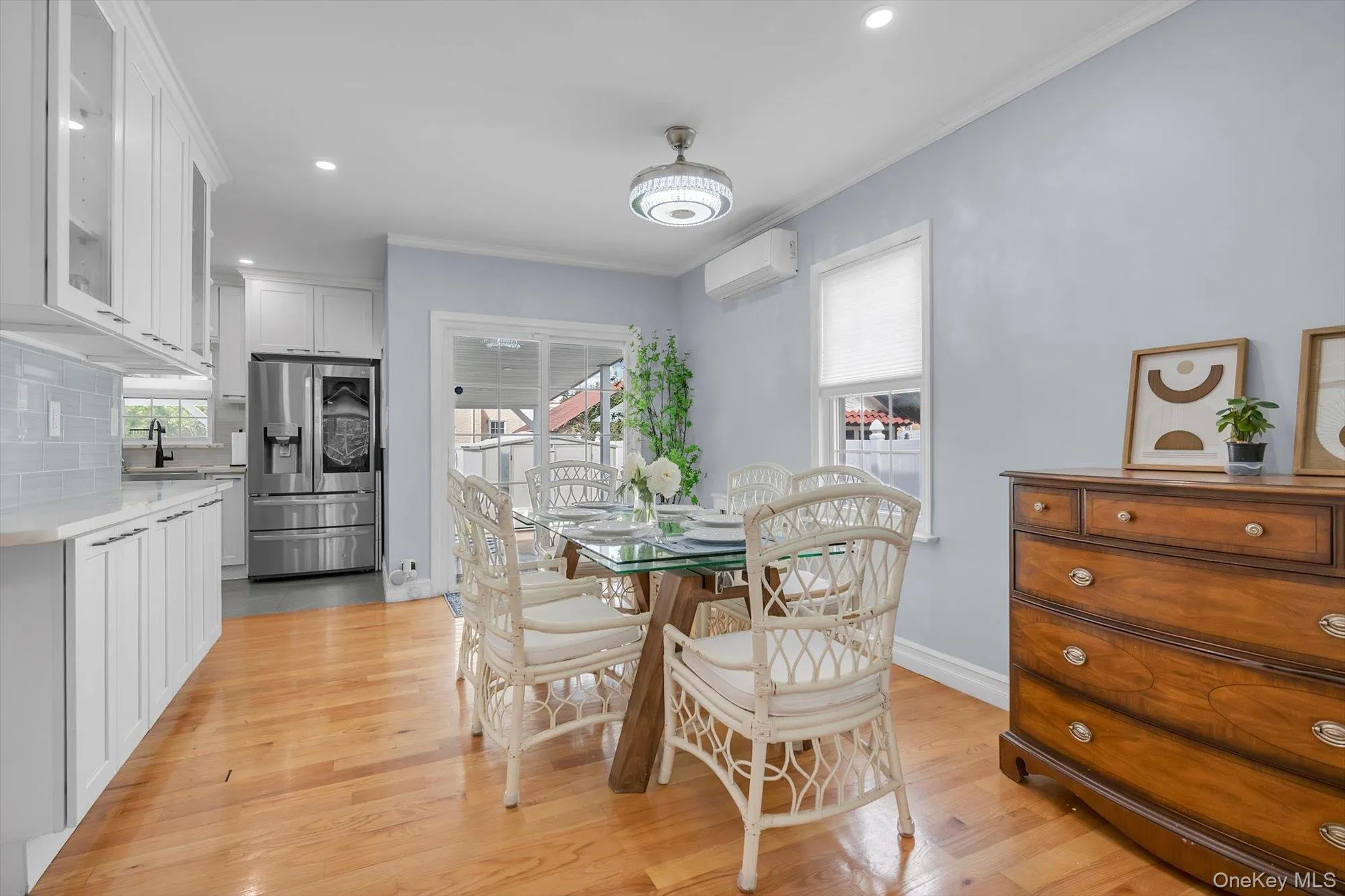93 1st Street, North Hempstead, NY, 3 Bedrooms Bedrooms, 8 Rooms Rooms,1 BathroomBathrooms,Residential,For Rent,1st,0,1054943 93 1st Street, North Hempstead, NY, 3 Bedrooms Bedrooms, 8 Rooms Rooms,1 BathroomBathrooms,Residential,For Rent,1st,0,1054943