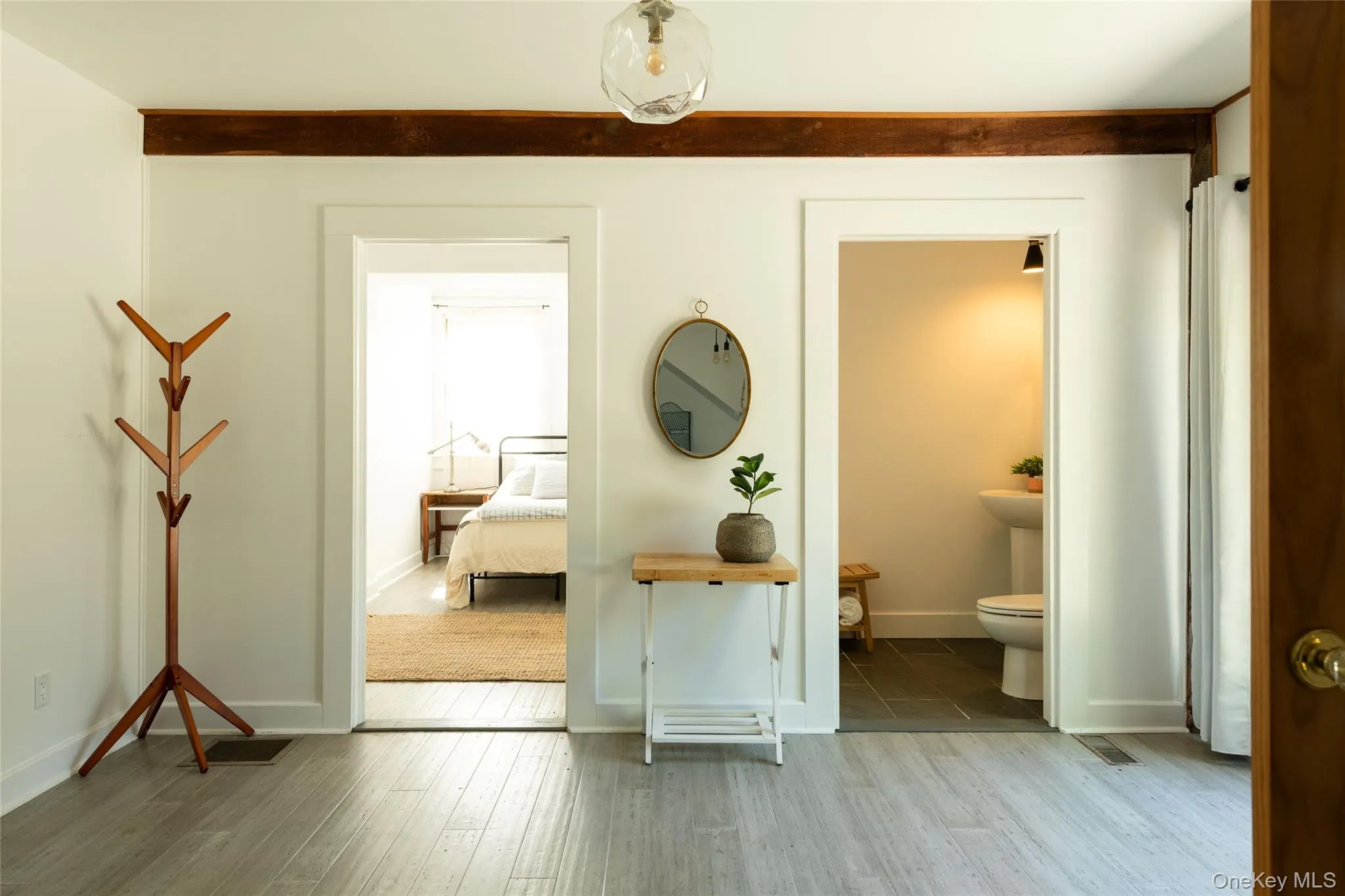 367 Viewmont Road, Germantown, NY, 4 Bedrooms Bedrooms, 9 Rooms Rooms,2 BathroomsBathrooms,Residential,For Rent,Viewmont,0,1054946 367 Viewmont Road, Germantown, NY, 4 Bedrooms Bedrooms, 9 Rooms Rooms,2 BathroomsBathrooms,Residential,For Rent,Viewmont,0,1054946