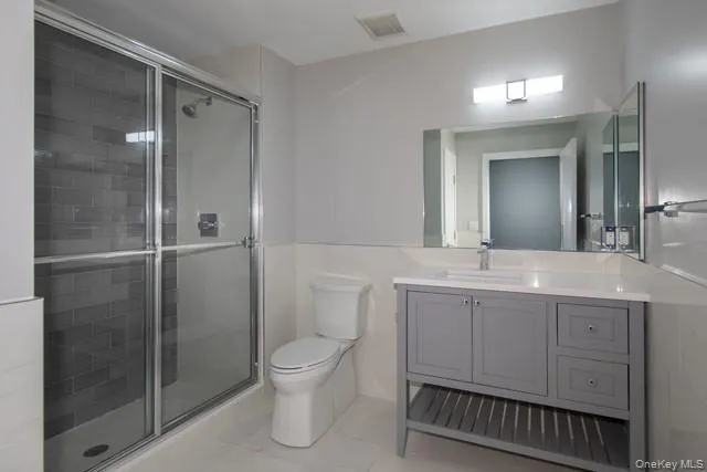262 Indian Head Road, Smithtown, NY, 1 Bedroom Bedrooms, 4 Rooms Rooms,1 BathroomBathrooms,Residential Lease,For Rent,Indian Head,0,1054950 262 Indian Head Road, Smithtown, NY, 1 Bedroom Bedrooms, 4 Rooms Rooms,1 BathroomBathrooms,Residential Lease,For Rent,Indian Head,0,1054950