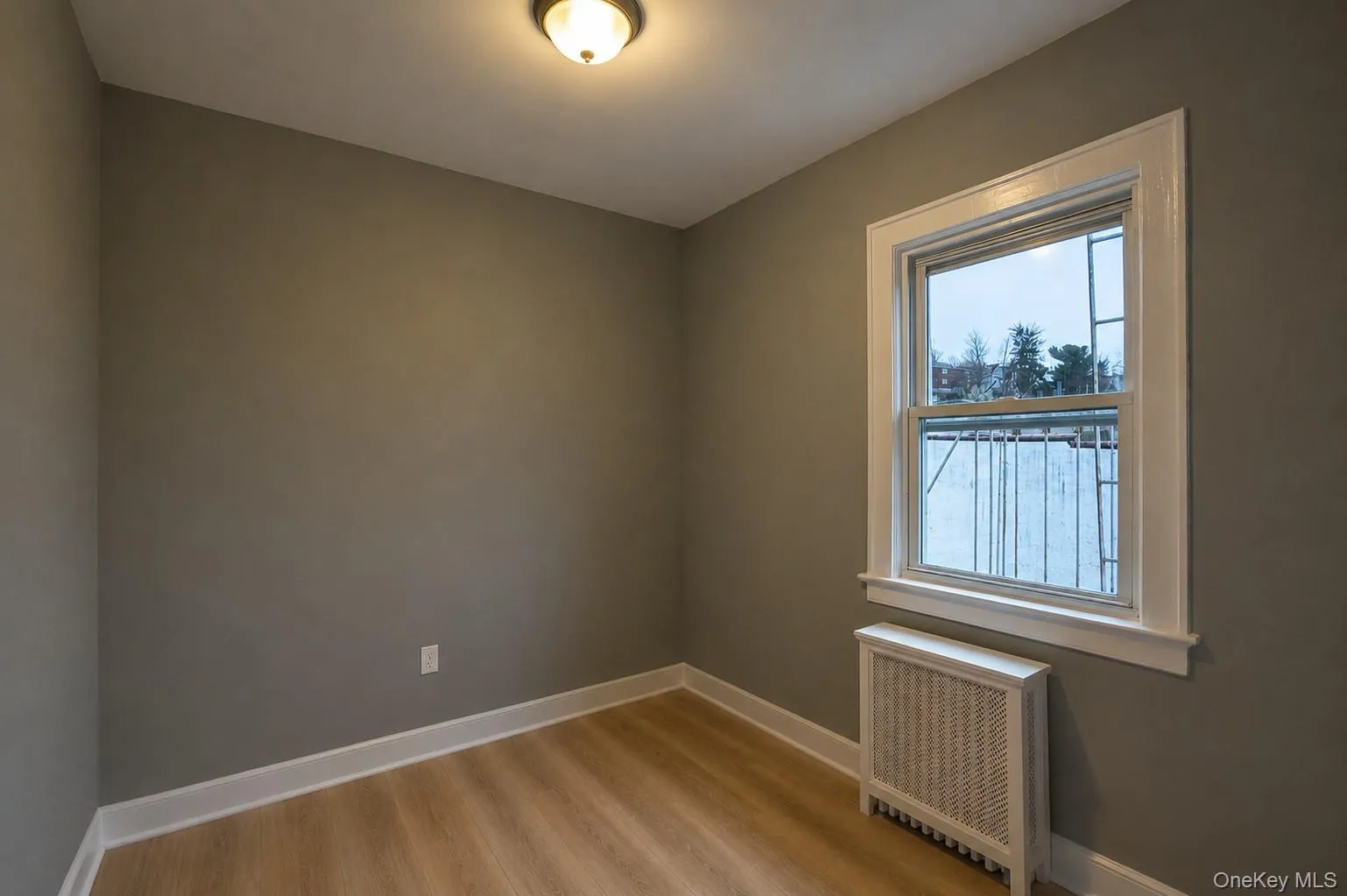 234 Edwards Place, Yonkers, NY, 3 Bedrooms Bedrooms, 6 Rooms Rooms,1 BathroomBathrooms,Residential Lease,For Rent,Edwards,0,1054951 234 Edwards Place, Yonkers, NY, 3 Bedrooms Bedrooms, 6 Rooms Rooms,1 BathroomBathrooms,Residential Lease,For Rent,Edwards,0,1054951