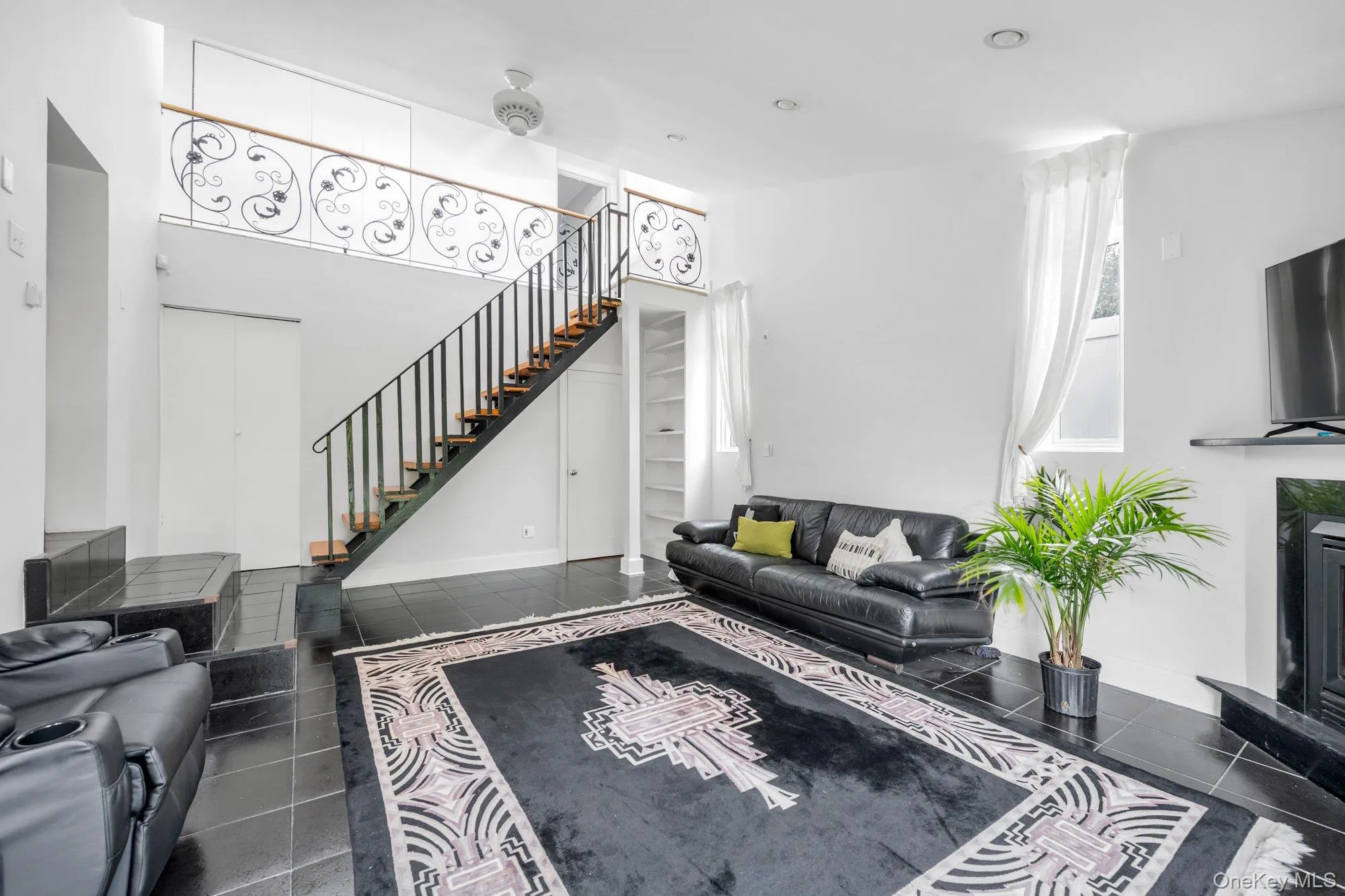 14-84 164 Street, New York, NY, 4 Bedrooms Bedrooms, 7 Rooms Rooms,2 BathroomsBathrooms,Residential,For Rent,164,0,1054957 14-84 164 Street, New York, NY, 4 Bedrooms Bedrooms, 7 Rooms Rooms,2 BathroomsBathrooms,Residential,For Rent,164,0,1054957