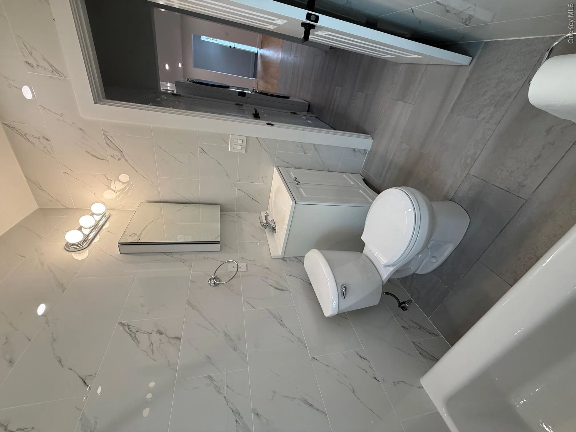 30 Elissa Lane, Yonkers, NY, 3 Bedrooms Bedrooms, 5 Rooms Rooms,2 BathroomsBathrooms,Residential Lease,For Rent,Elissa,0,1054961 30 Elissa Lane, Yonkers, NY, 3 Bedrooms Bedrooms, 5 Rooms Rooms,2 BathroomsBathrooms,Residential Lease,For Rent,Elissa,0,1054961