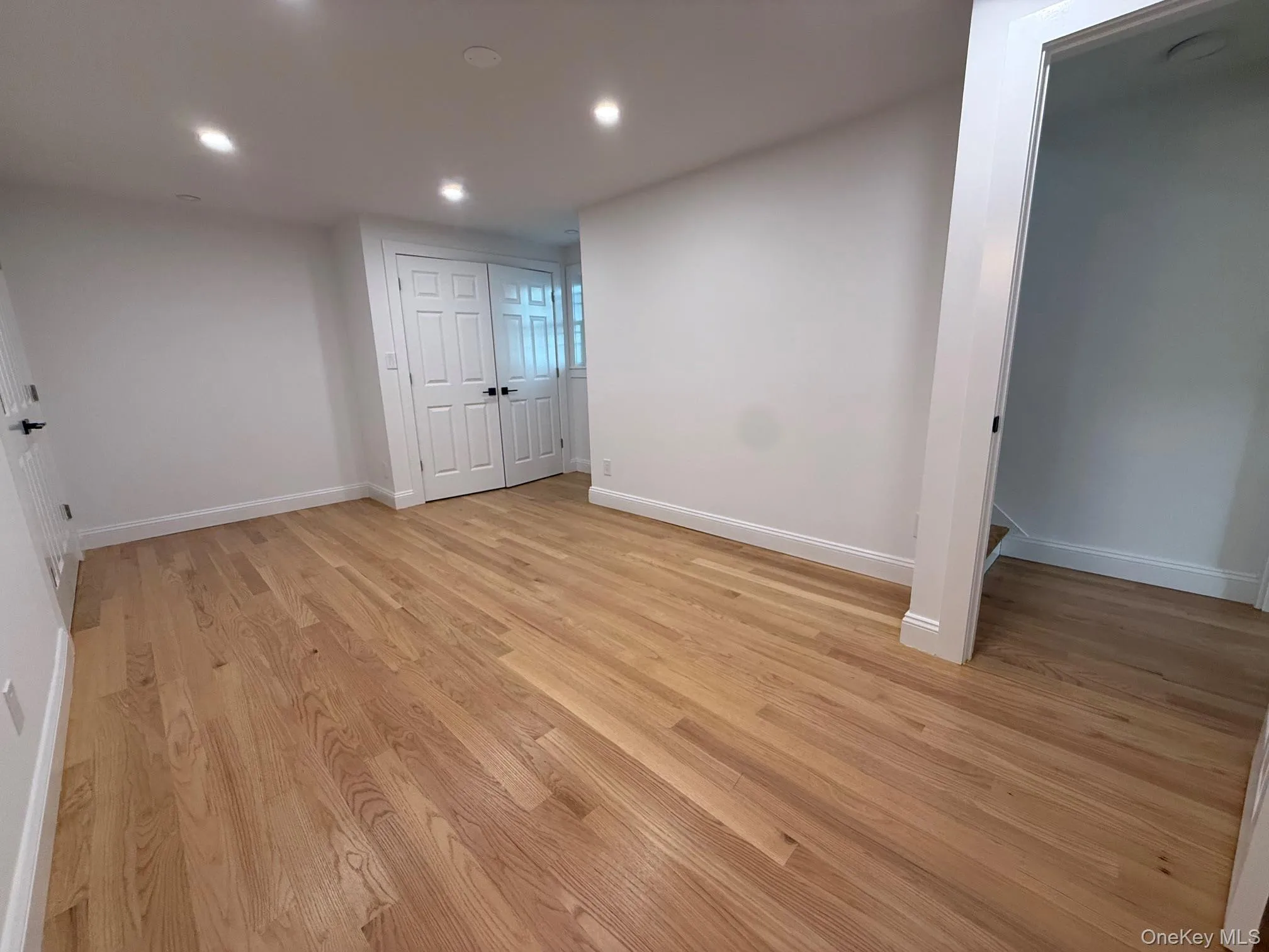 30 Elissa Lane, Yonkers, NY, 3 Bedrooms Bedrooms, 5 Rooms Rooms,2 BathroomsBathrooms,Residential Lease,For Rent,Elissa,0,1054961 30 Elissa Lane, Yonkers, NY, 3 Bedrooms Bedrooms, 5 Rooms Rooms,2 BathroomsBathrooms,Residential Lease,For Rent,Elissa,0,1054961
