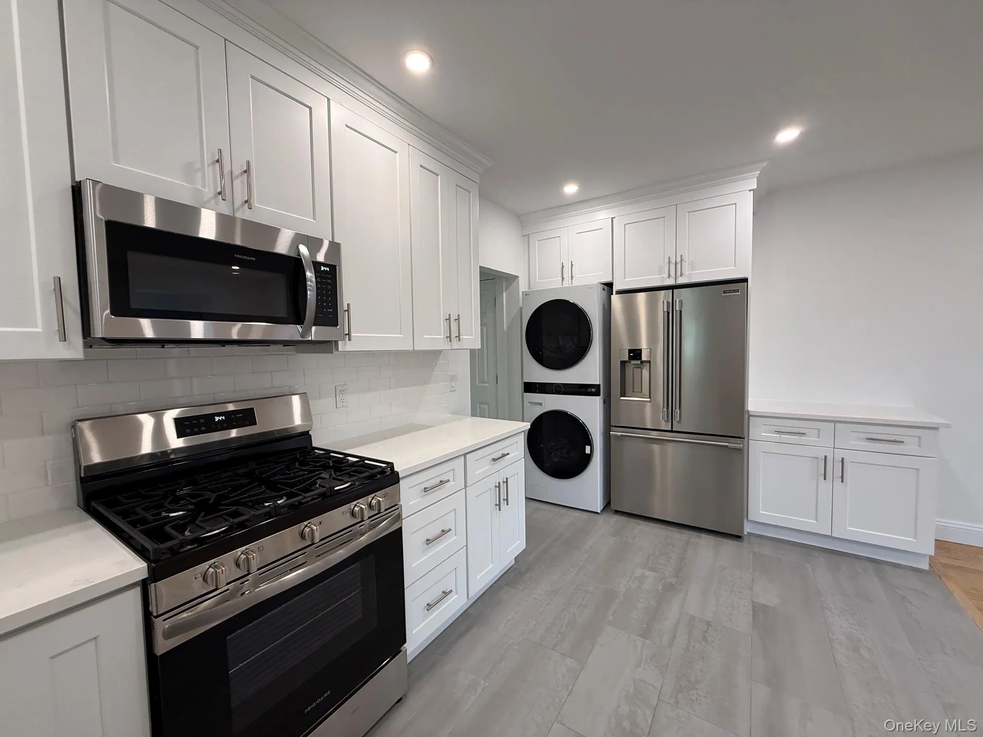 30 Elissa Lane, Yonkers, NY, 3 Bedrooms Bedrooms, 5 Rooms Rooms,2 BathroomsBathrooms,Residential Lease,For Rent,Elissa,0,1054961 30 Elissa Lane, Yonkers, NY, 3 Bedrooms Bedrooms, 5 Rooms Rooms,2 BathroomsBathrooms,Residential Lease,For Rent,Elissa,0,1054961