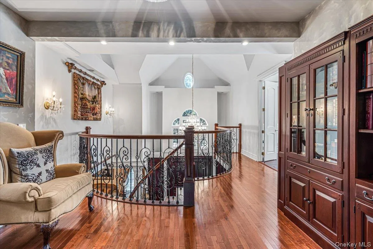 6 Carman Road, Huntington, NY, 4 Bedrooms Bedrooms, 12 Rooms Rooms,5 BathroomsBathrooms,Residential,For Rent,Carman,0,1054964 6 Carman Road, Huntington, NY, 4 Bedrooms Bedrooms, 12 Rooms Rooms,5 BathroomsBathrooms,Residential,For Rent,Carman,0,1054964