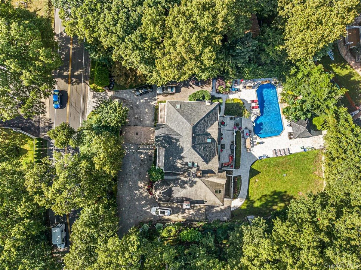 6 Carman Road, Huntington, NY, 4 Bedrooms Bedrooms, 12 Rooms Rooms,5 BathroomsBathrooms,Residential,For Rent,Carman,0,1054964 6 Carman Road, Huntington, NY, 4 Bedrooms Bedrooms, 12 Rooms Rooms,5 BathroomsBathrooms,Residential,For Rent,Carman,0,1054964