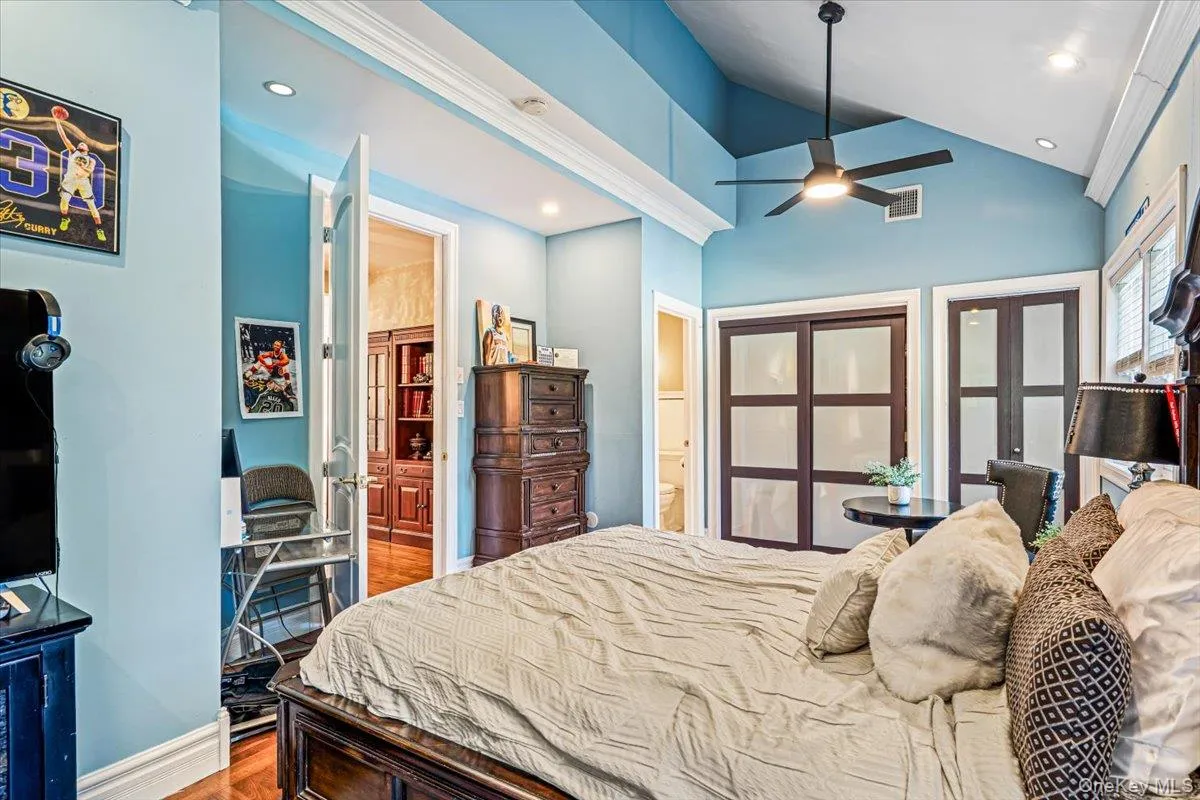 6 Carman Road, Huntington, NY, 4 Bedrooms Bedrooms, 12 Rooms Rooms,5 BathroomsBathrooms,Residential,For Rent,Carman,0,1054964 6 Carman Road, Huntington, NY, 4 Bedrooms Bedrooms, 12 Rooms Rooms,5 BathroomsBathrooms,Residential,For Rent,Carman,0,1054964