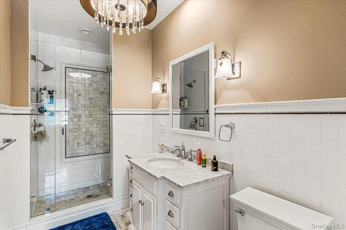 6 Carman Road, Huntington, NY, 4 Bedrooms Bedrooms, 12 Rooms Rooms,5 BathroomsBathrooms,Residential,For Rent,Carman,0,1054964 6 Carman Road, Huntington, NY, 4 Bedrooms Bedrooms, 12 Rooms Rooms,5 BathroomsBathrooms,Residential,For Rent,Carman,0,1054964