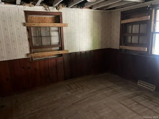 82 4th Street, Brookhaven, NY, 3 Bedrooms Bedrooms, 5 Rooms Rooms,1 BathroomBathrooms,Residential,For Rent,4th,0,1054966 82 4th Street, Brookhaven, NY, 3 Bedrooms Bedrooms, 5 Rooms Rooms,1 BathroomBathrooms,Residential,For Rent,4th,0,1054966